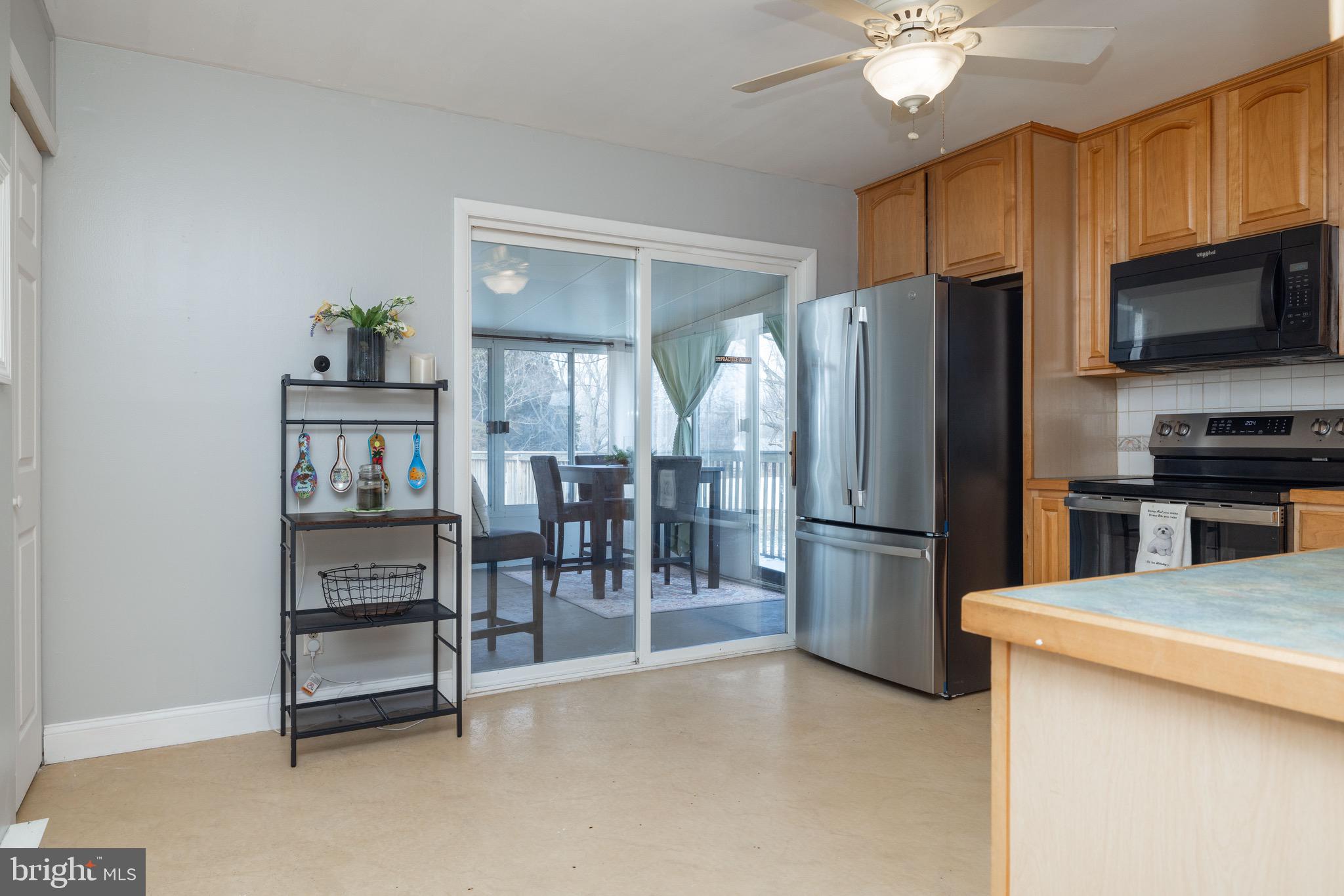 MEADOWVIEW - Residential