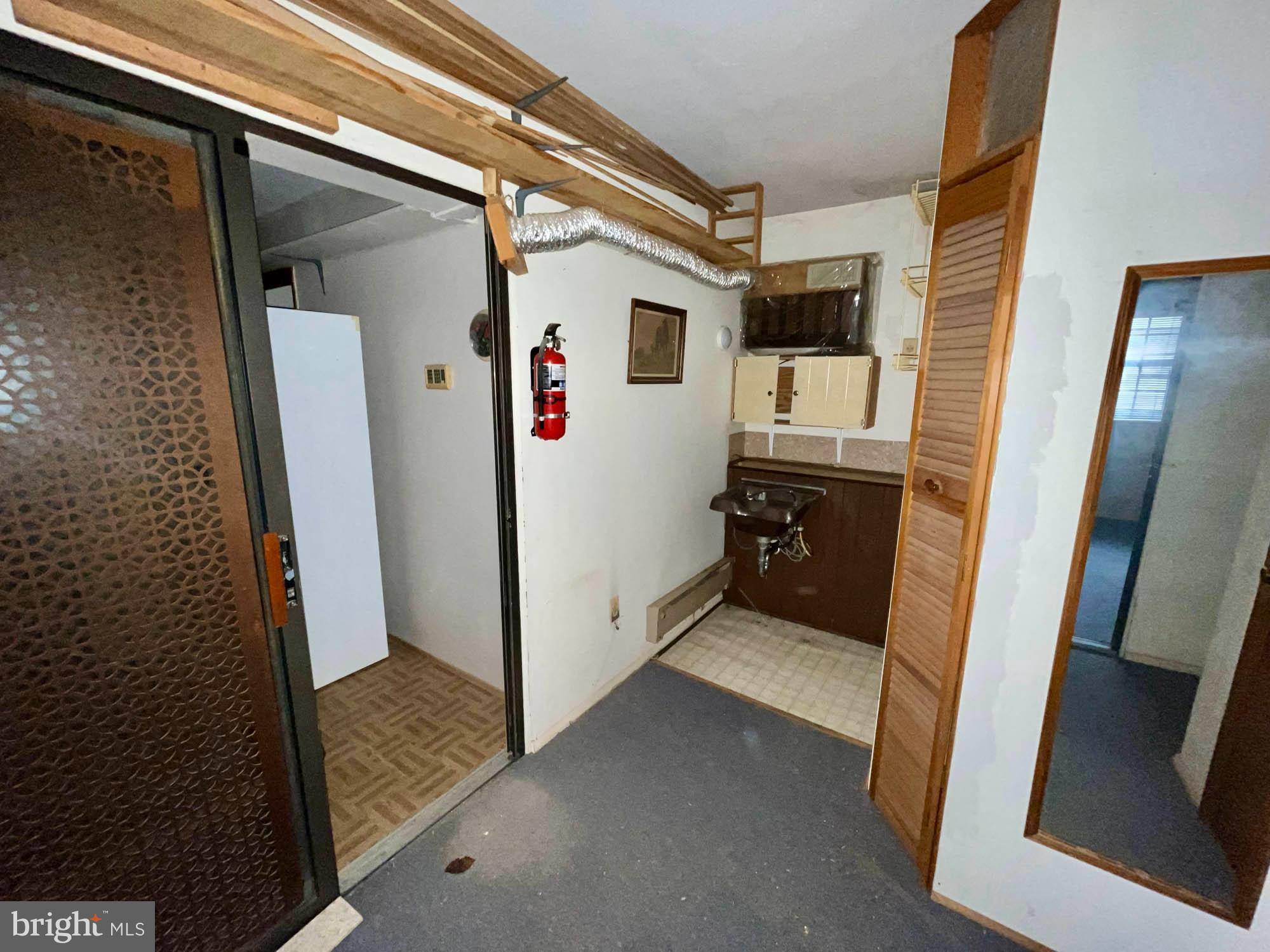 GLEN BURNIE HEIGHTS - Residential