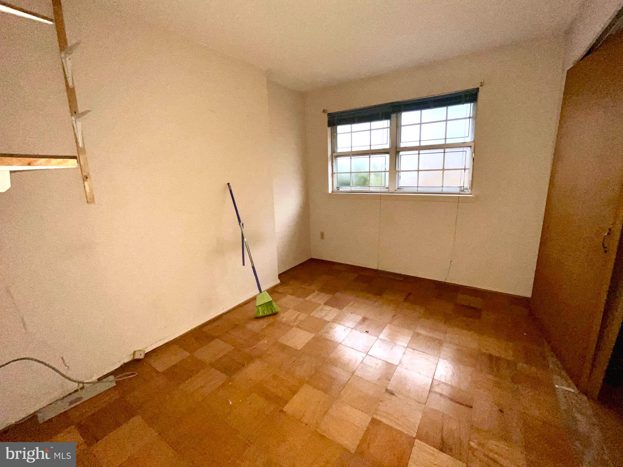 GLEN BURNIE HEIGHTS - Residential