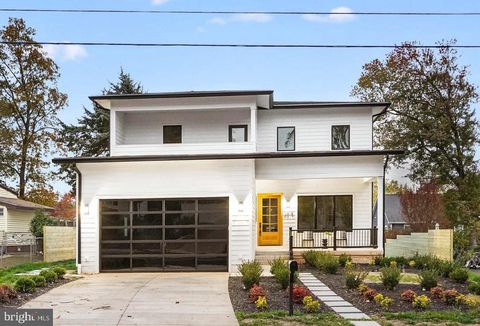 6818 BARRETT ROAD FALLS CHURCH VA 22042