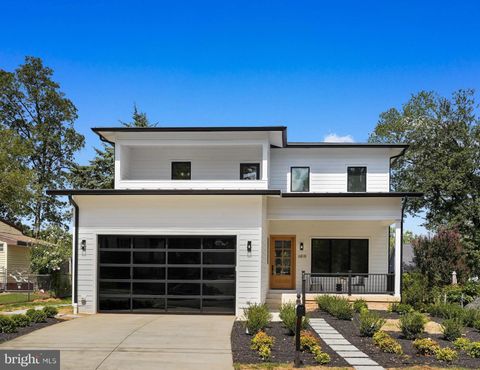 6818 BARRETT ROAD FALLS CHURCH VA 22042