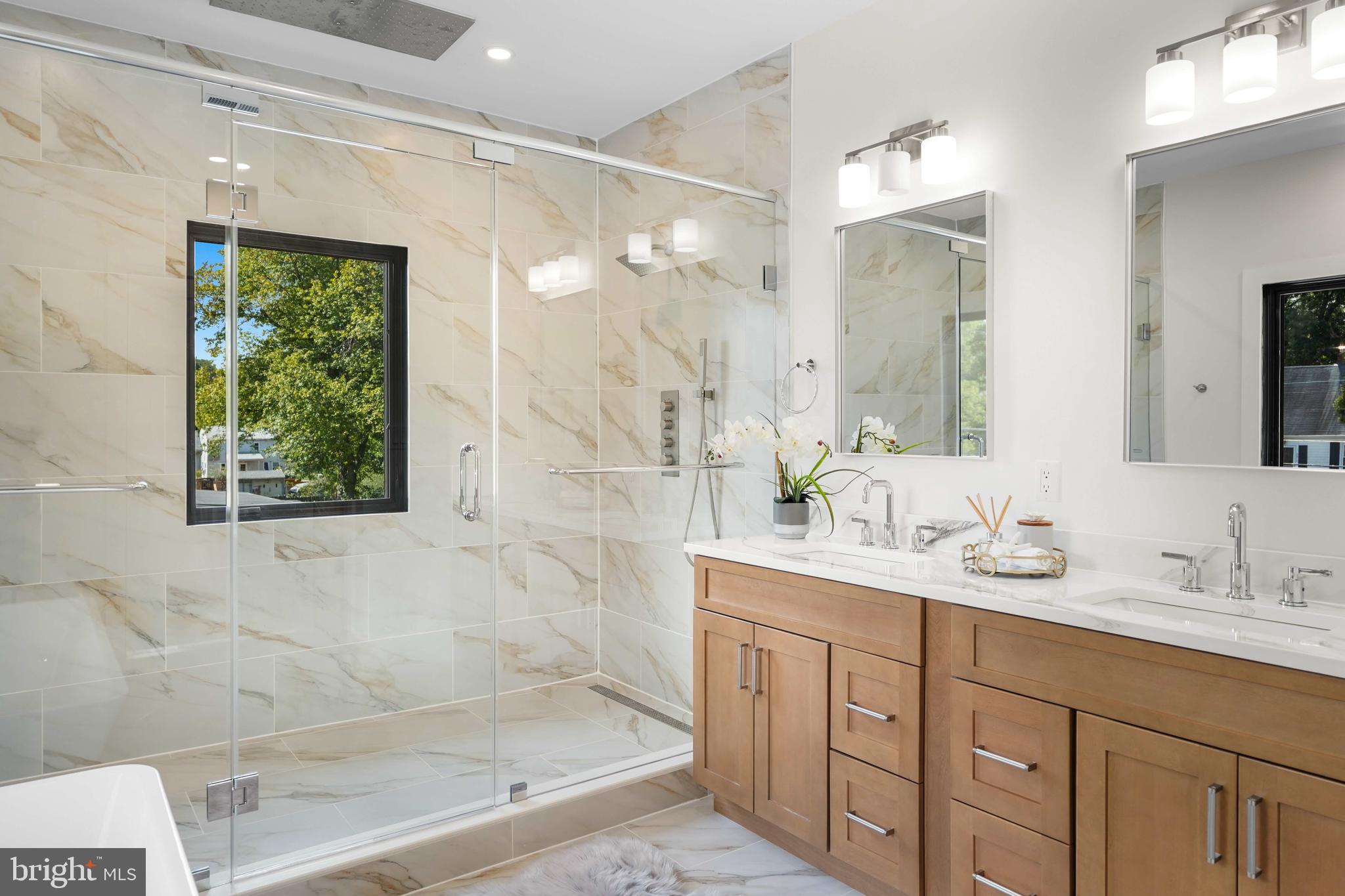 BEL AIR - Residential