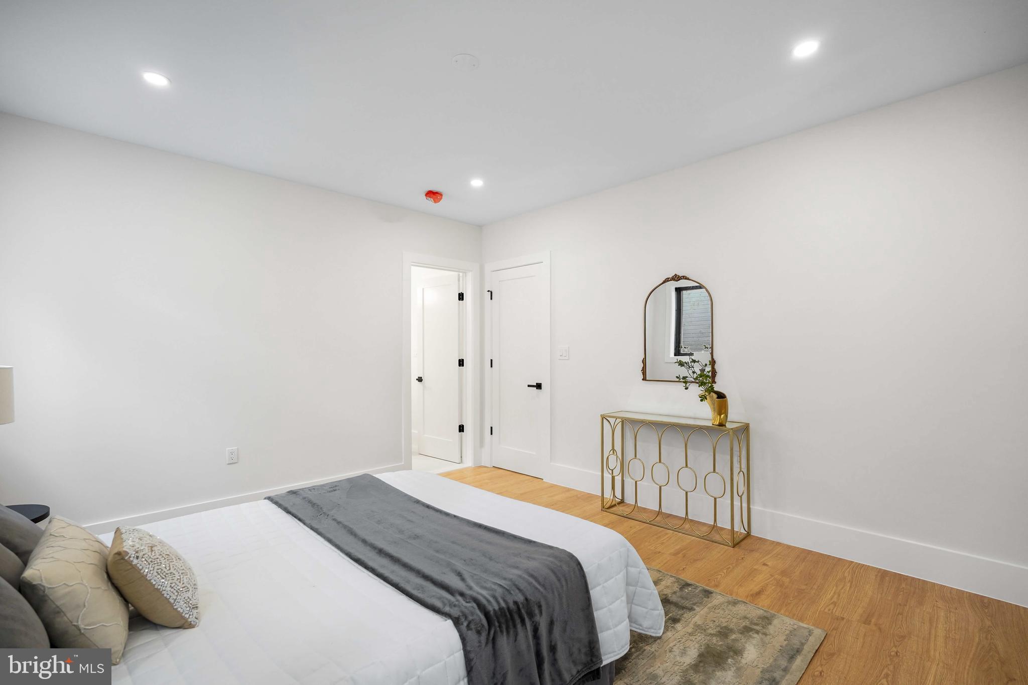 BEL AIR - Residential