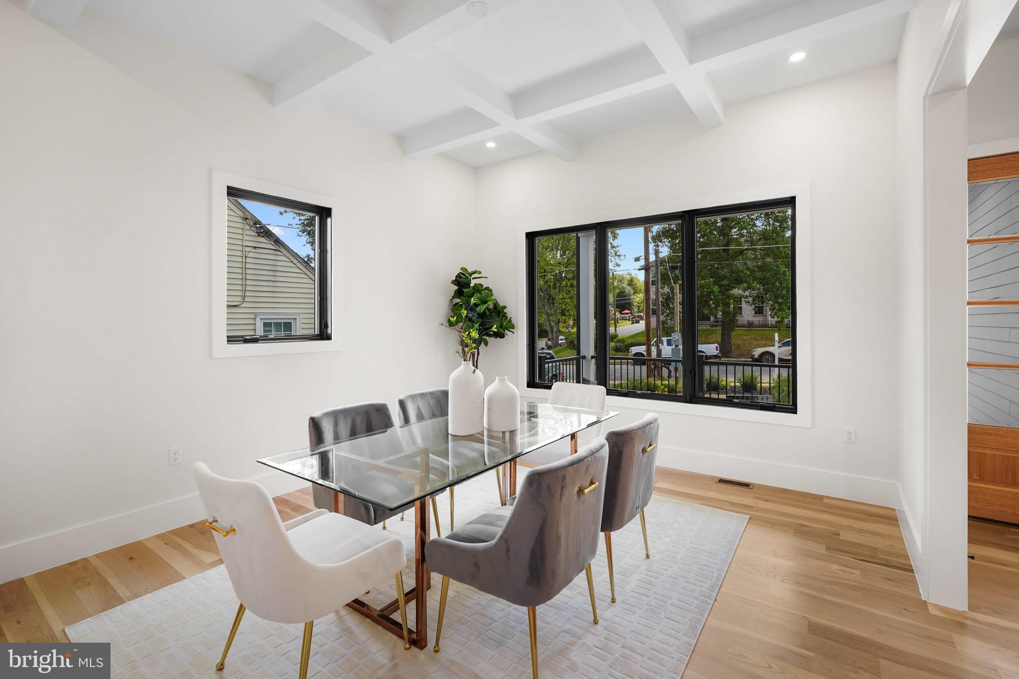 BEL AIR - Residential