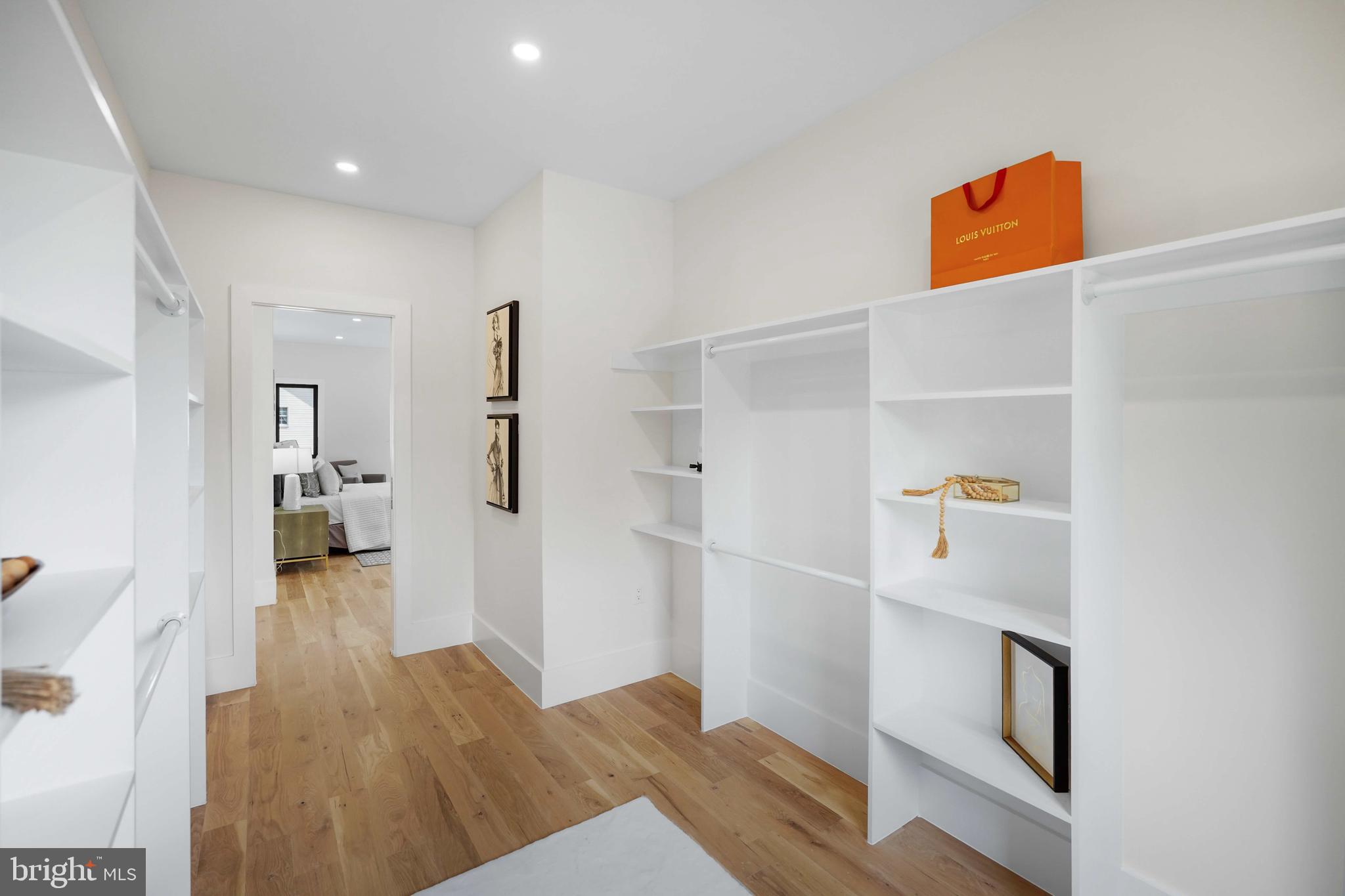 BEL AIR - Residential