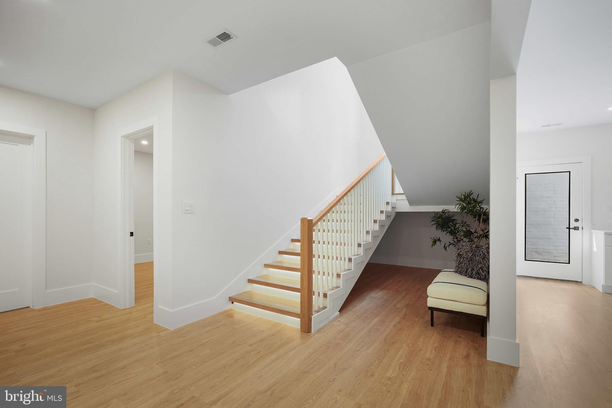 BEL AIR - Residential