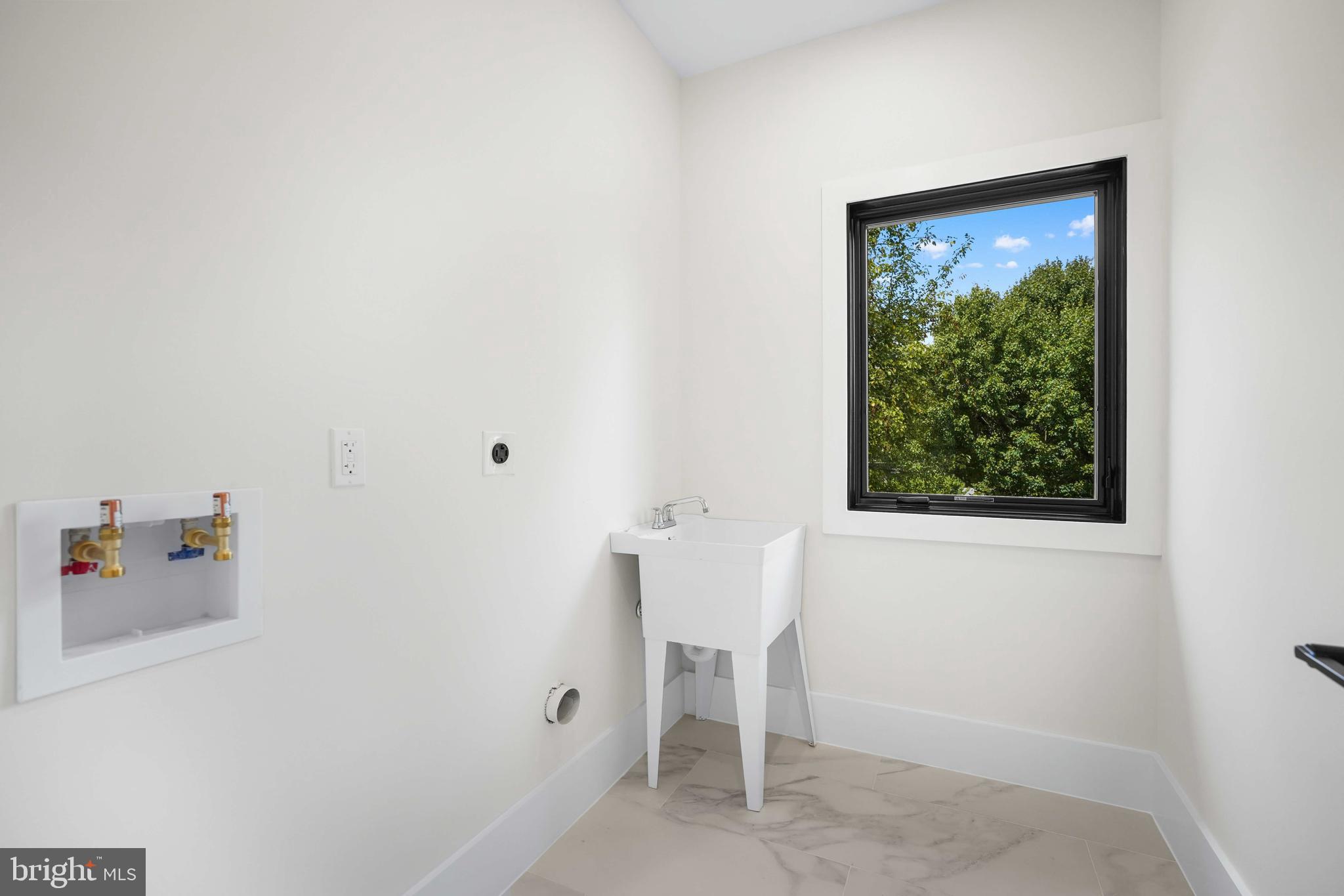 BEL AIR - Residential