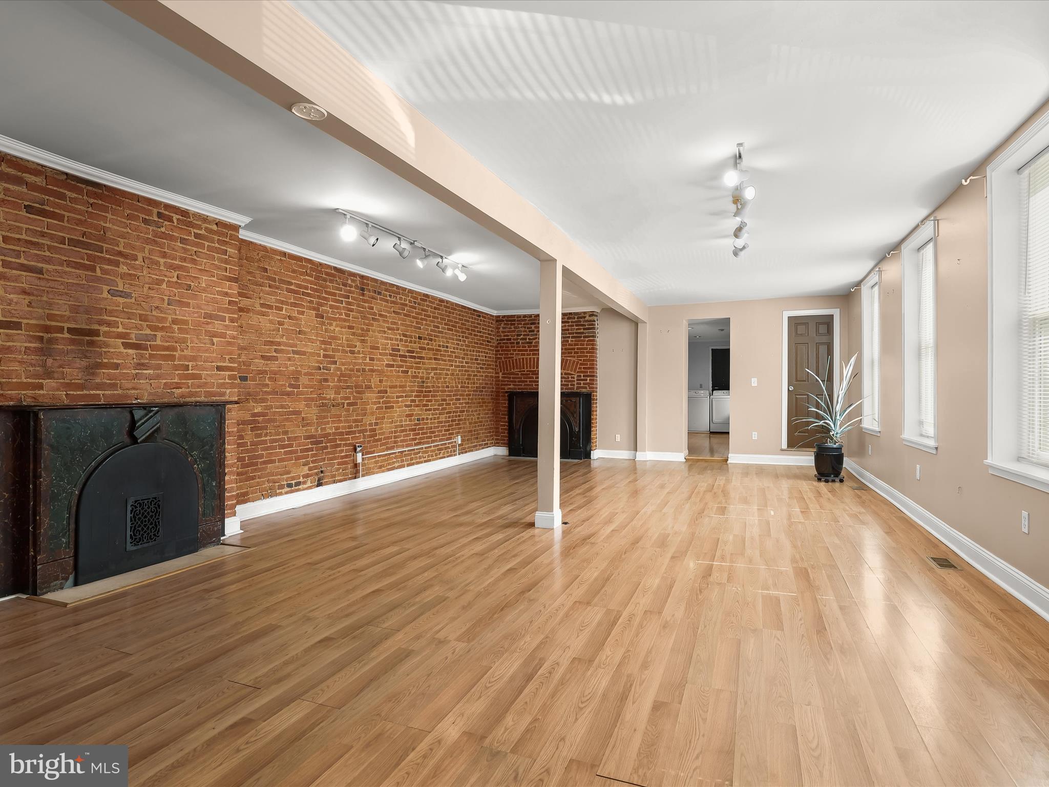 UNION SQUARE - Residential