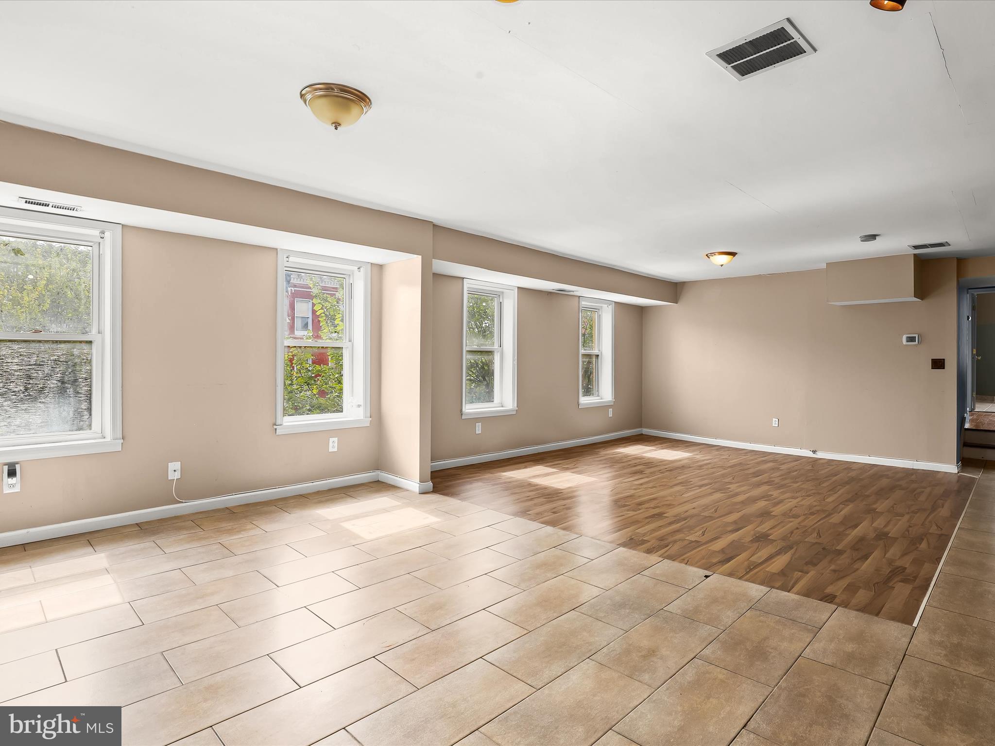 UNION SQUARE - Residential