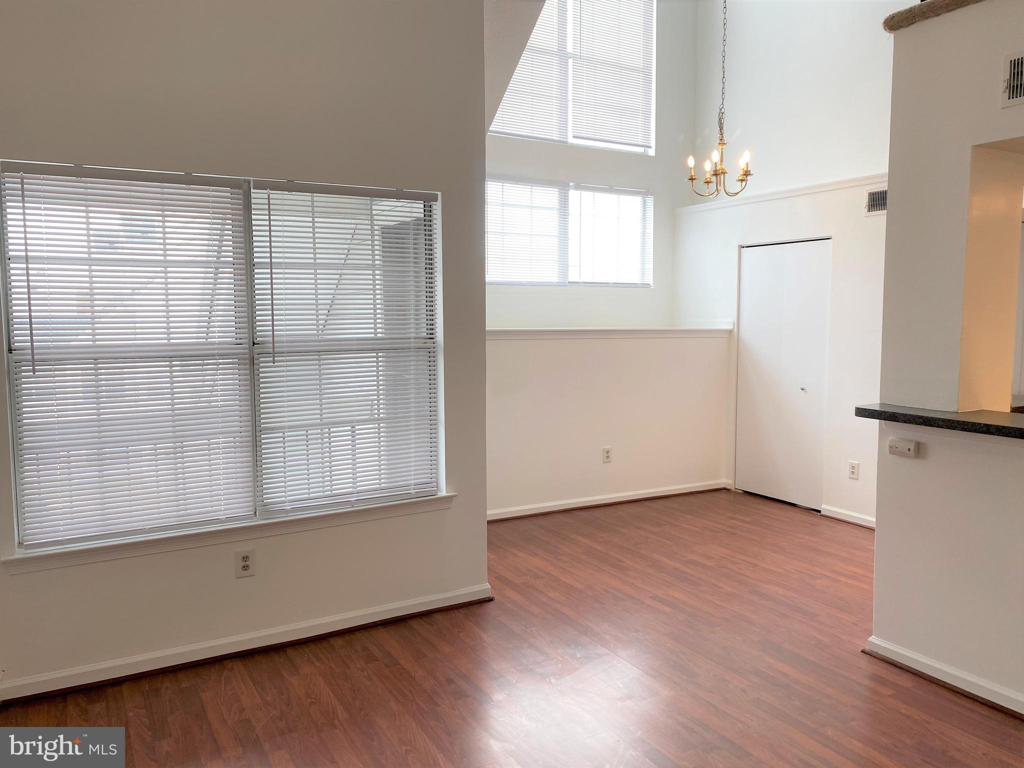 THE VISTAS - Residential Lease