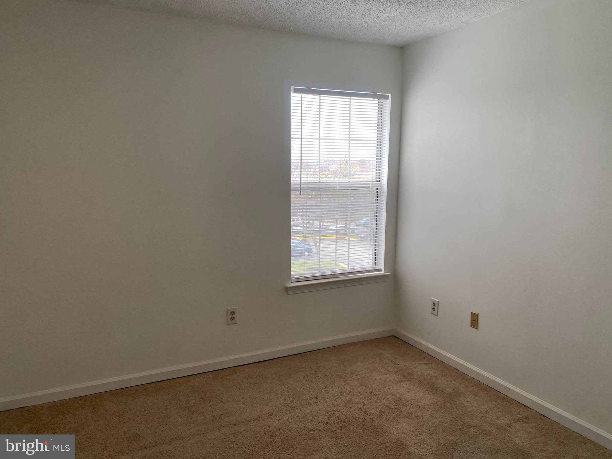 THE VISTAS - Residential Lease