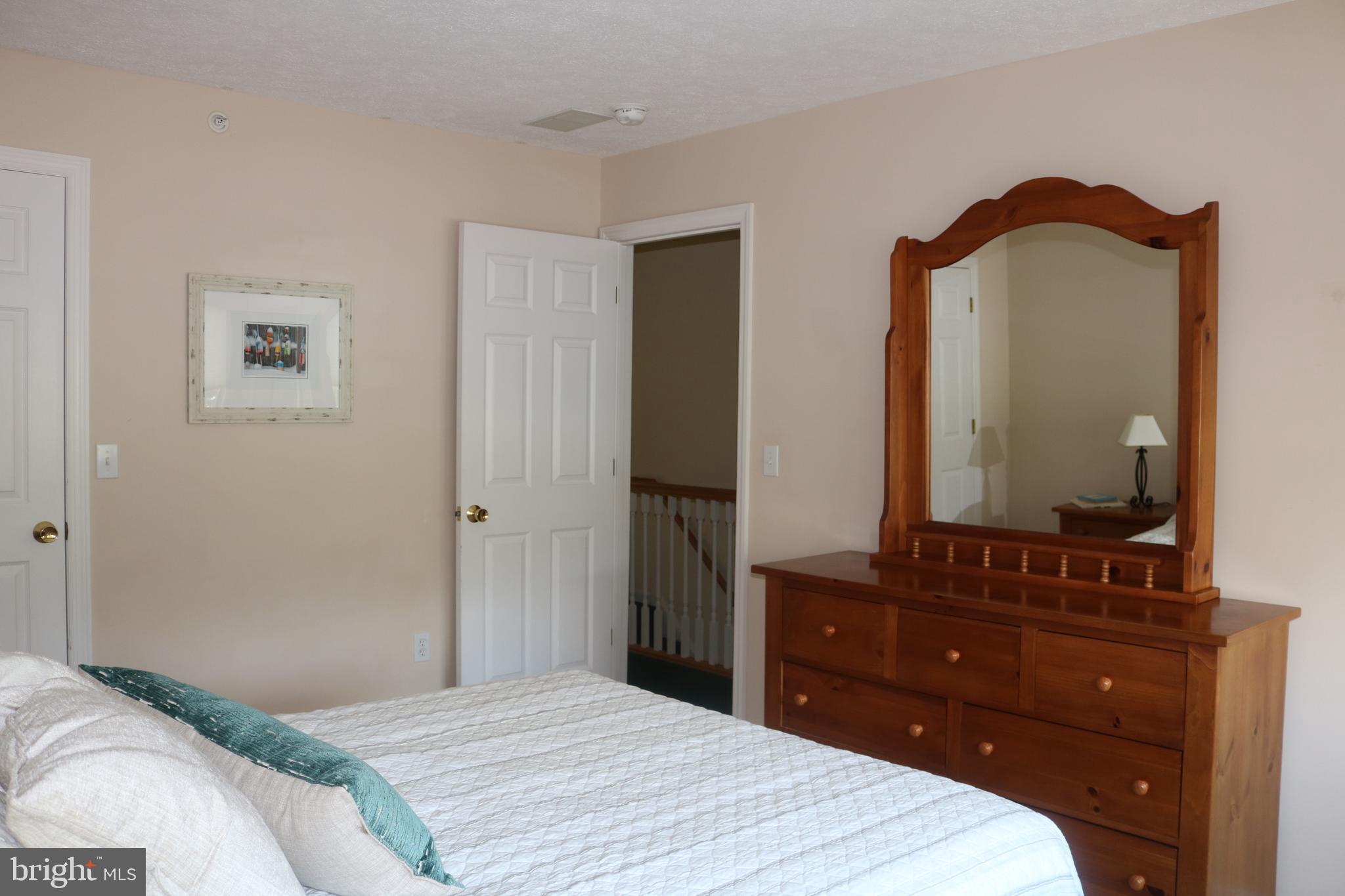 DEEP CREEK VILLAGE - Residential