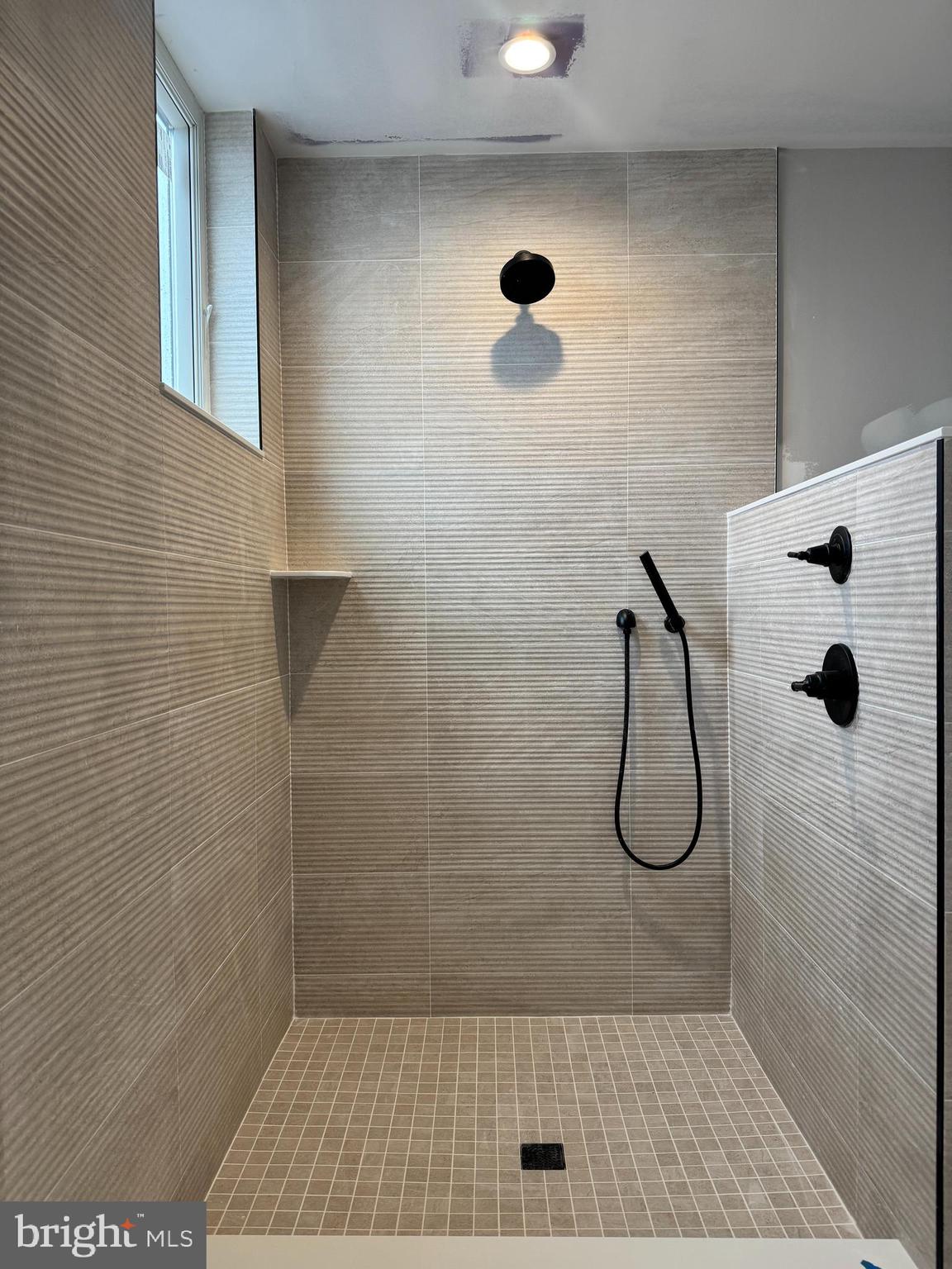 PASSYUNK SQUARE - Residential