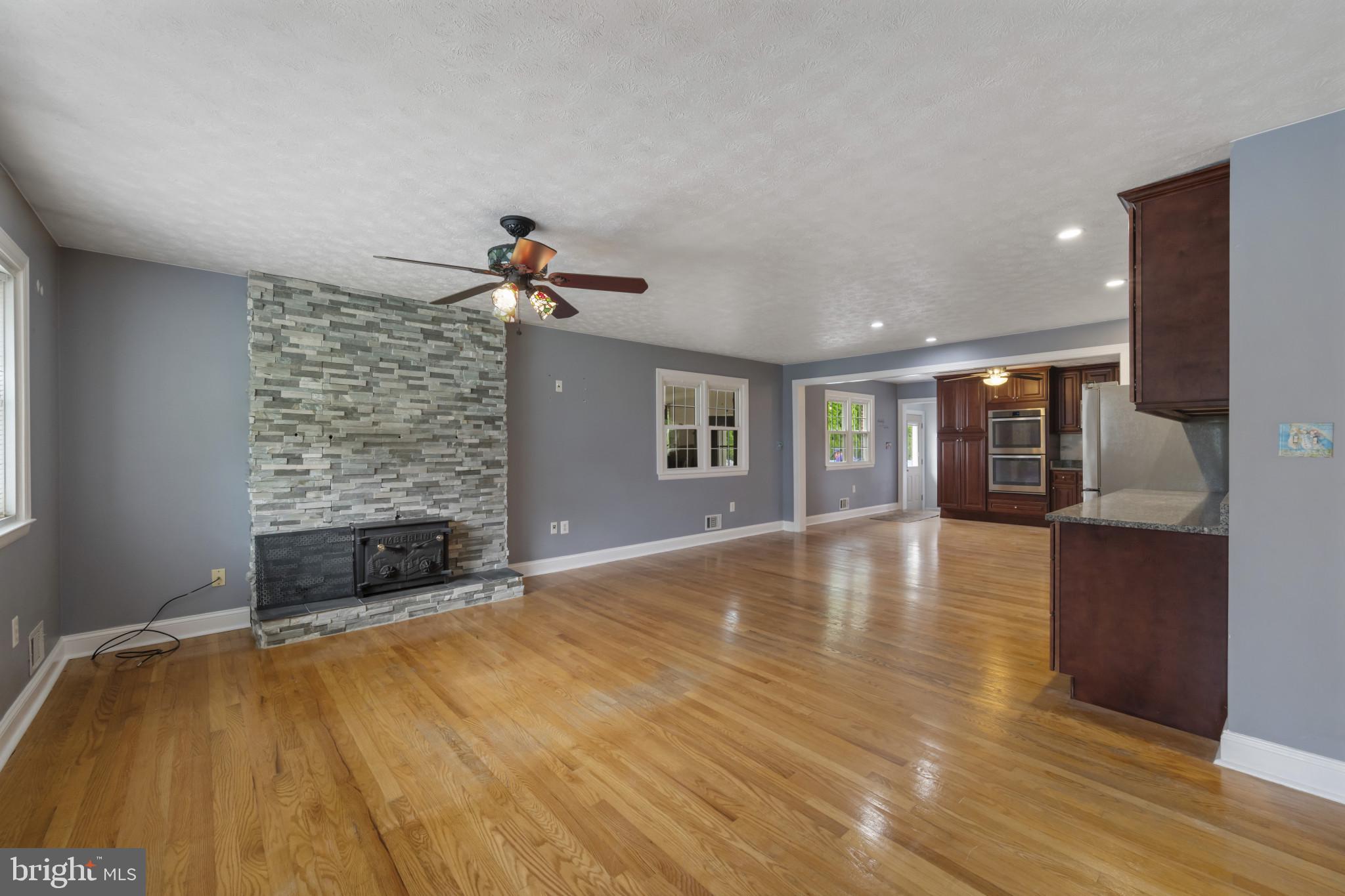 1405 KAHOE ROAD