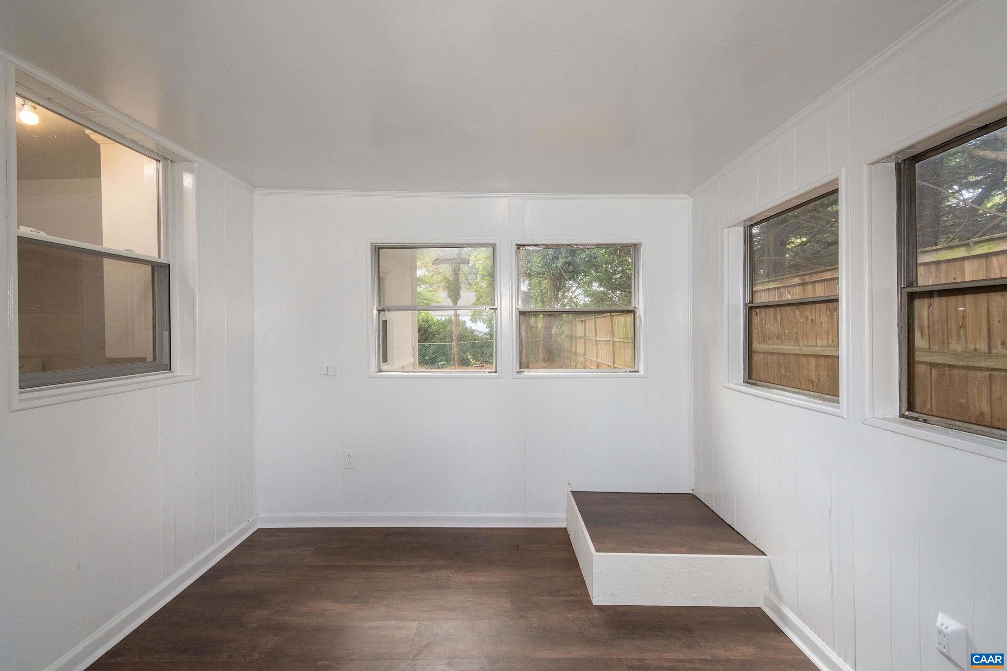 ORANGE - Residential