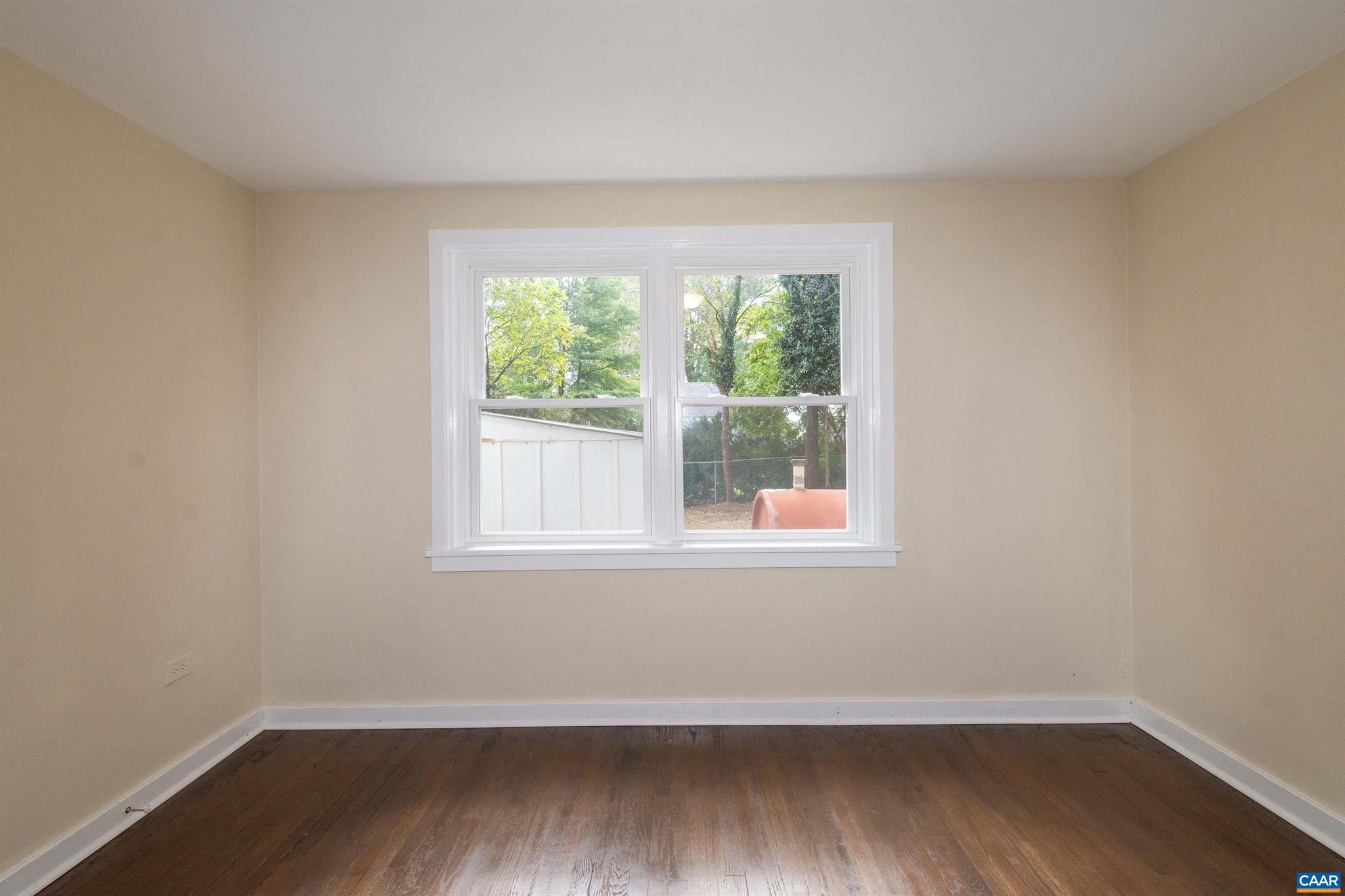 ORANGE - Residential