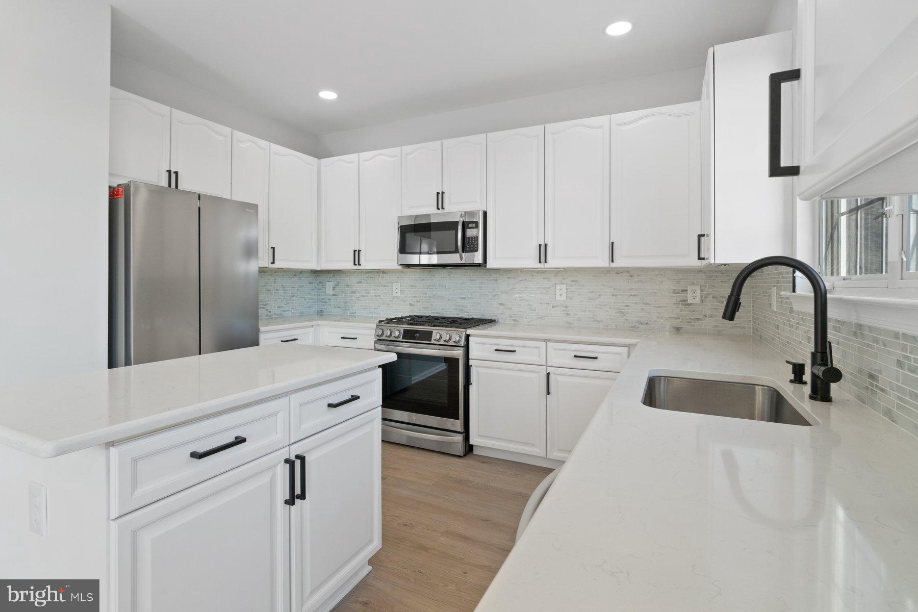 QUAIL MEADOW - Residential