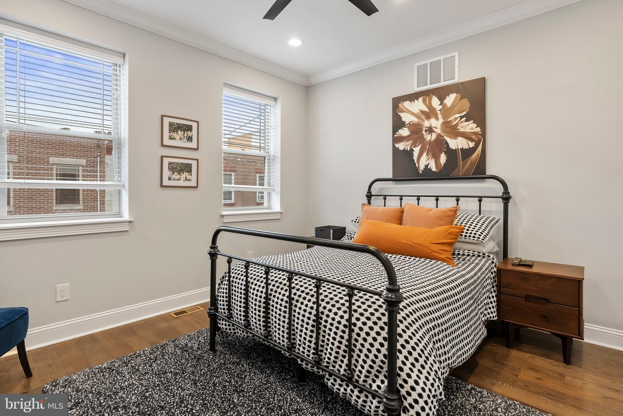 POINT BREEZE - Residential