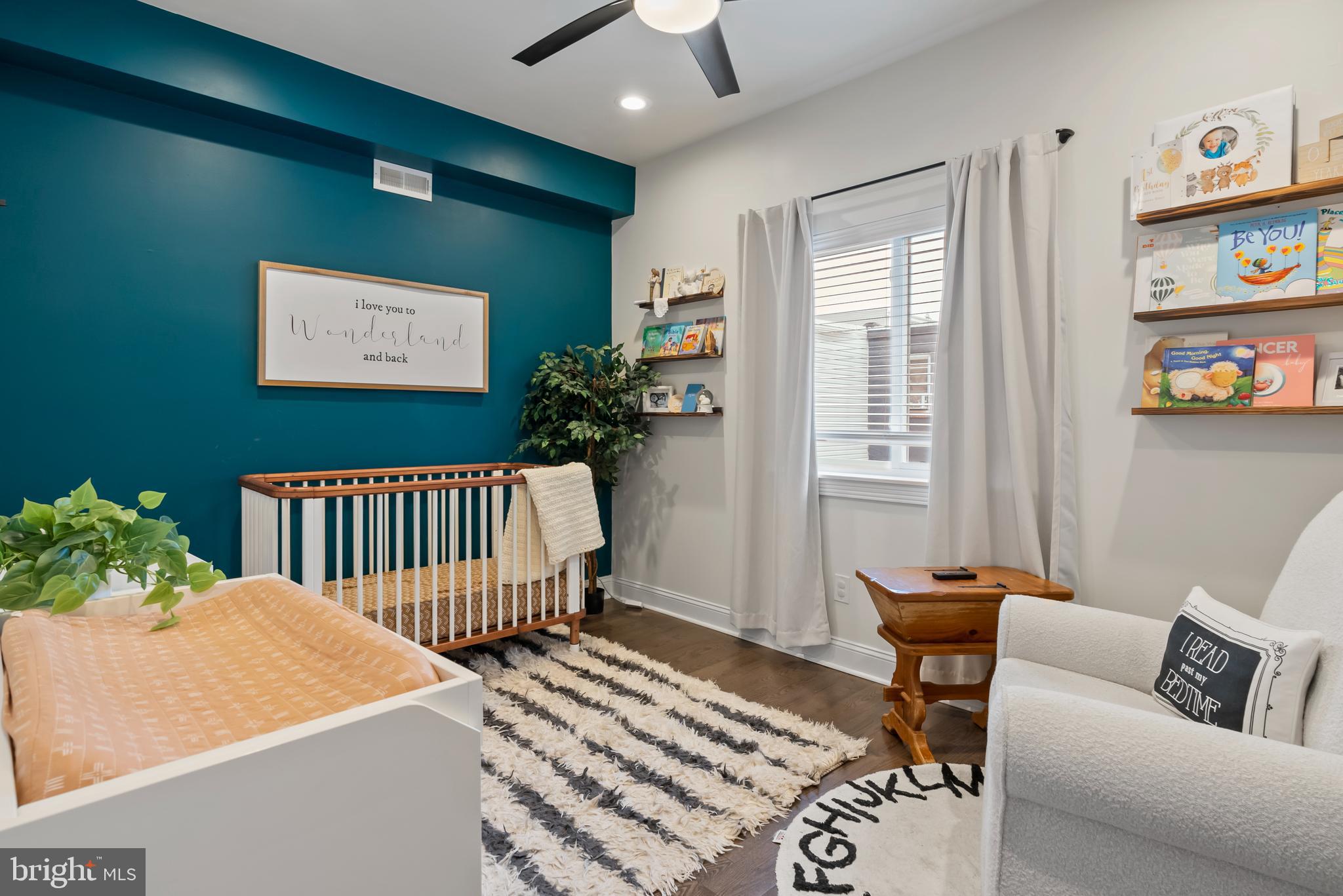 POINT BREEZE - Residential