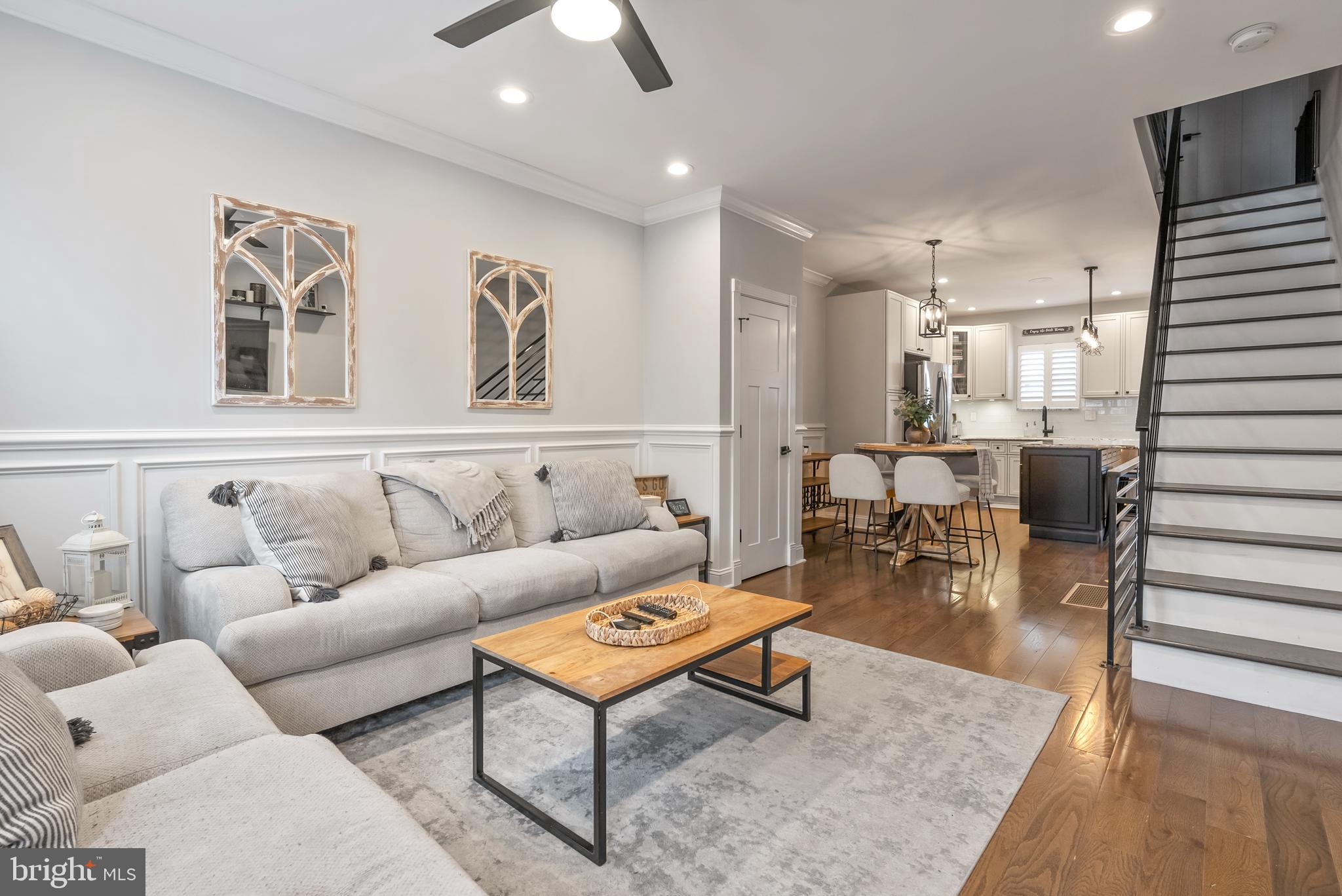 POINT BREEZE - Residential