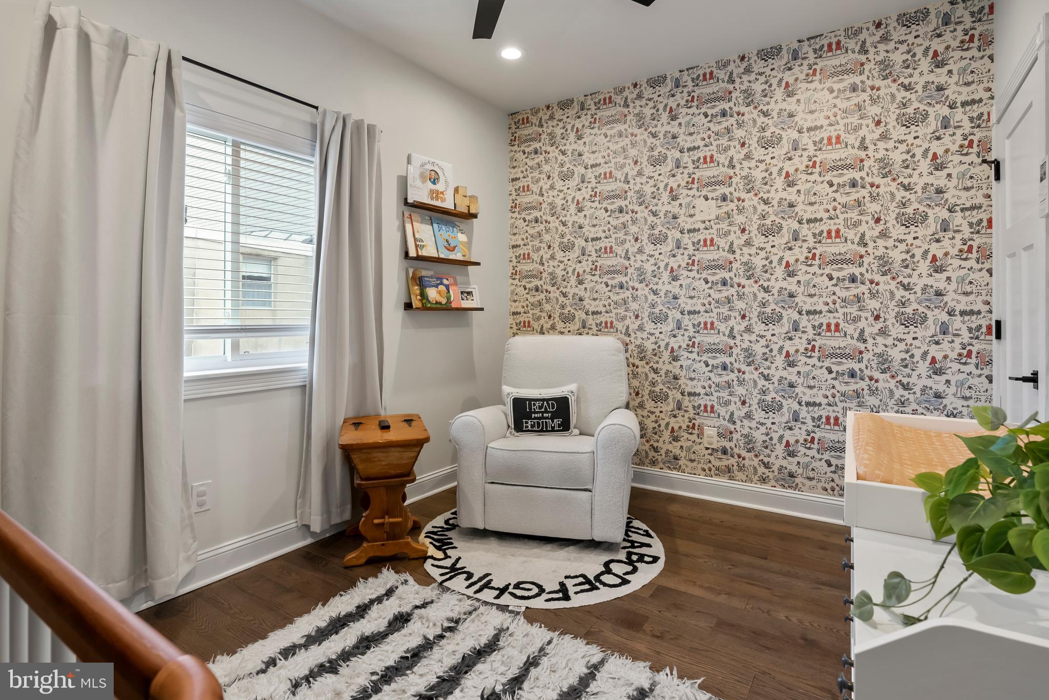 POINT BREEZE - Residential