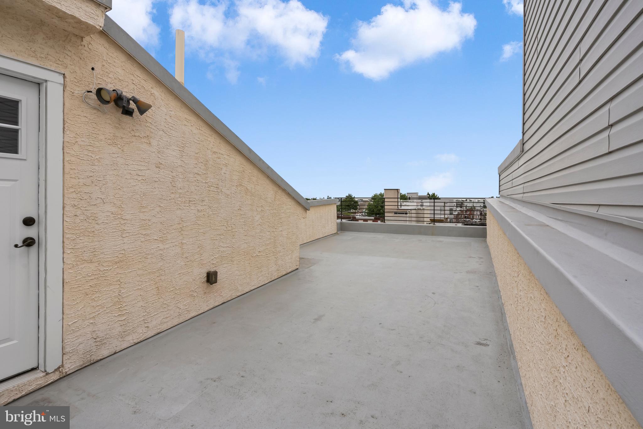 POINT BREEZE - Residential