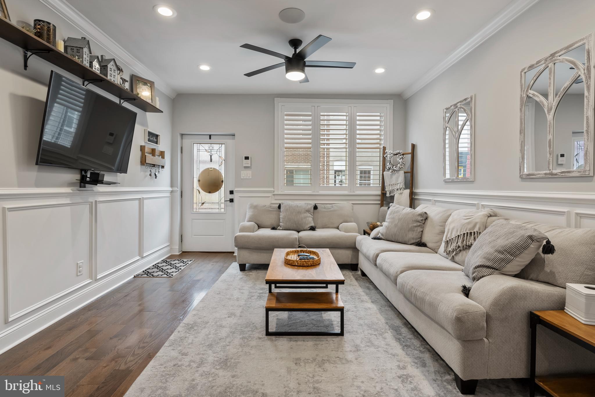 POINT BREEZE - Residential