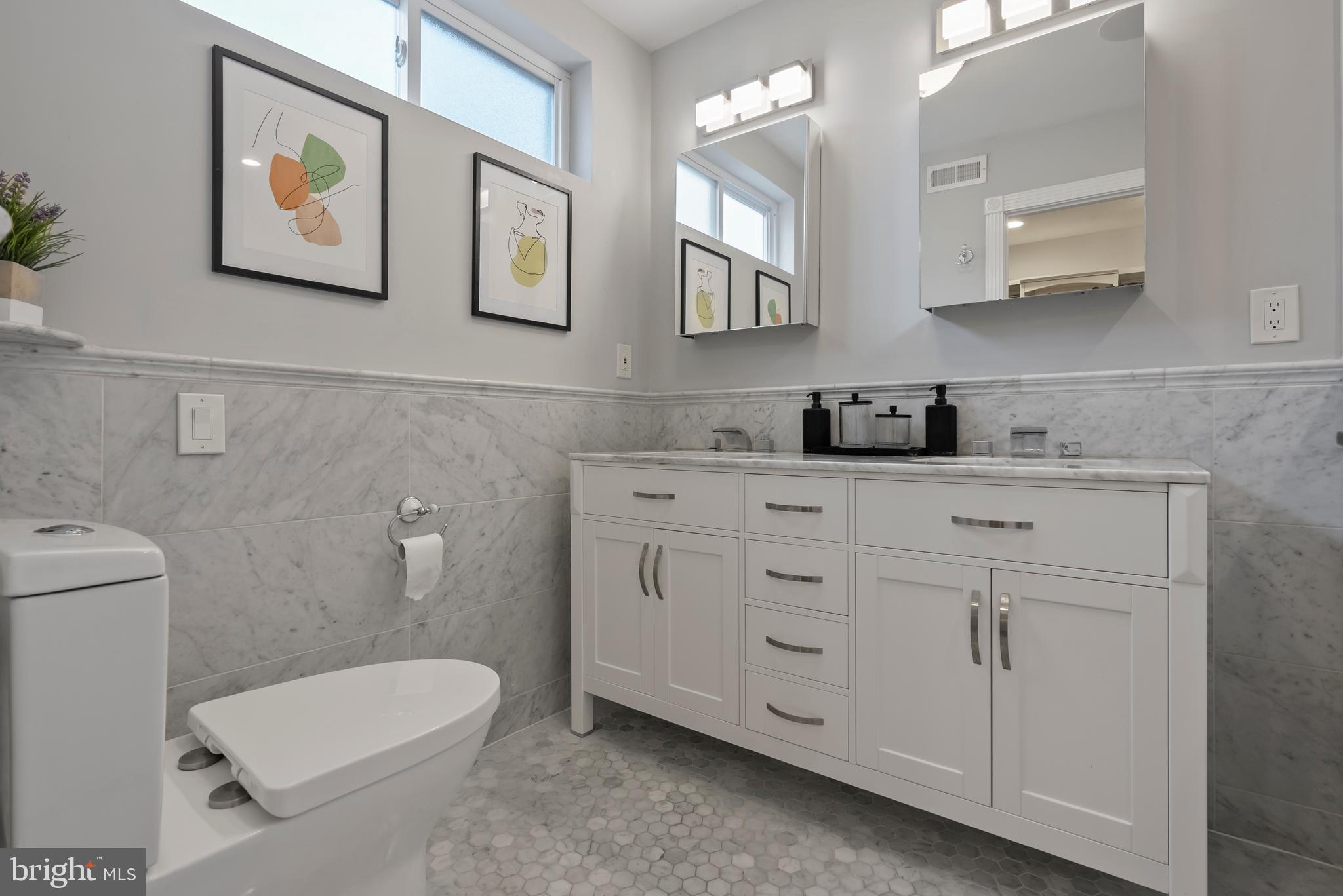 POINT BREEZE - Residential