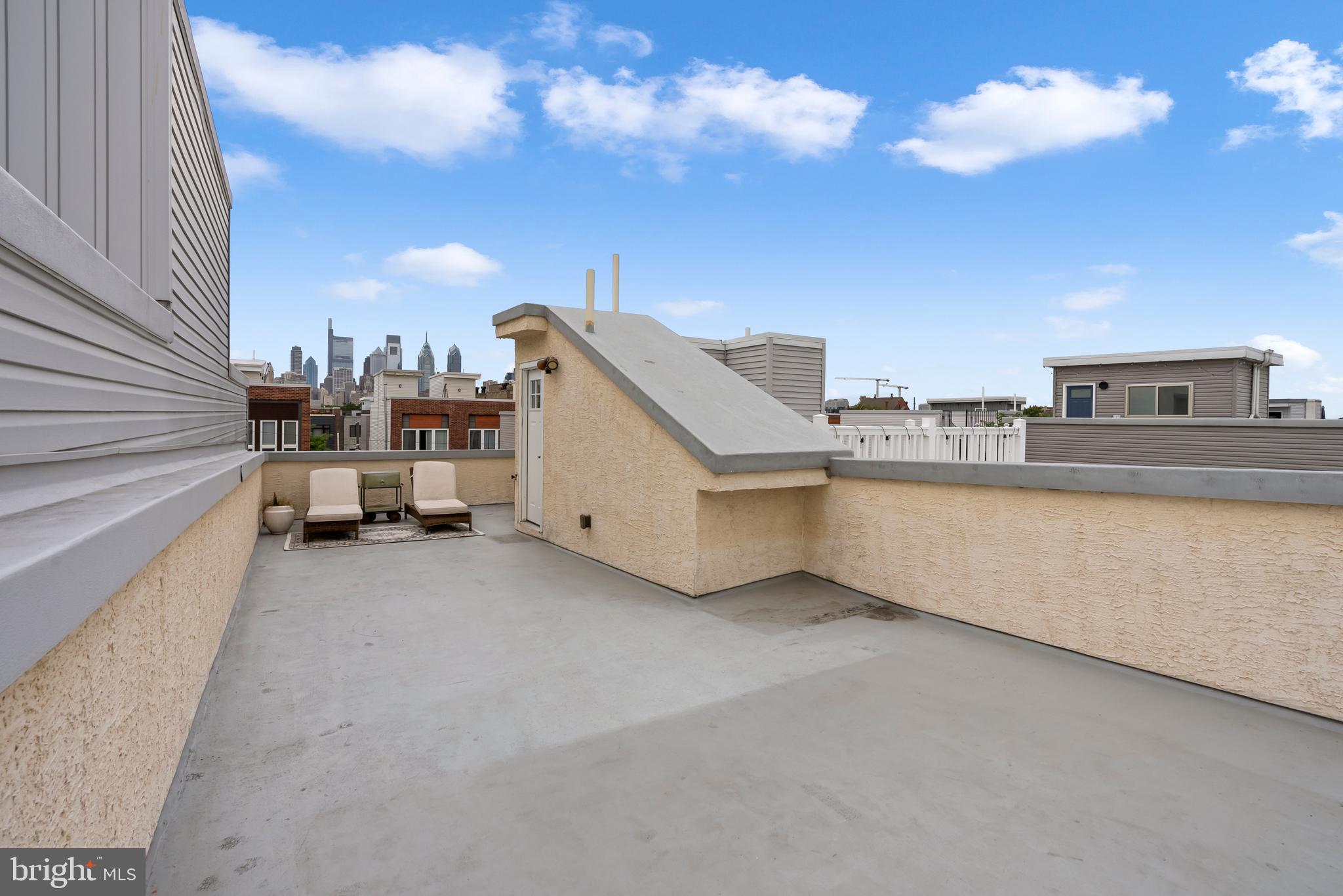 POINT BREEZE - Residential