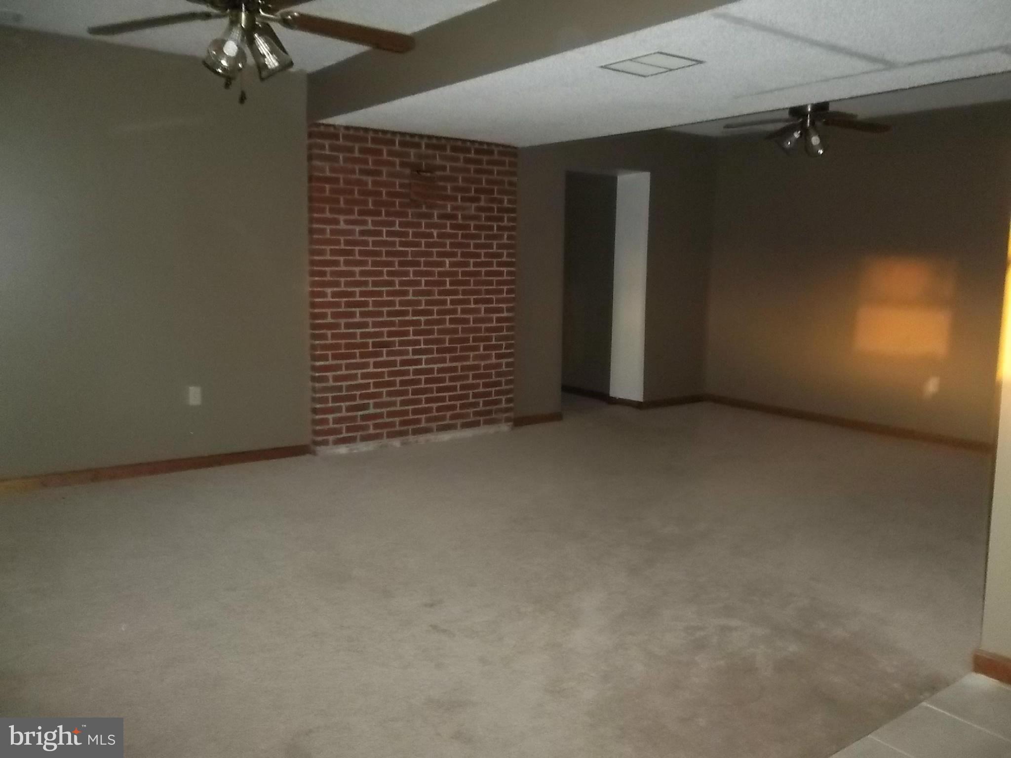 SHAH VALLEY - Residential Lease