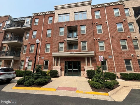 Photo of 23631 Havelock Walk Terrace #203, ASHBURN, VA 20148 (MLS # VALO2131958)