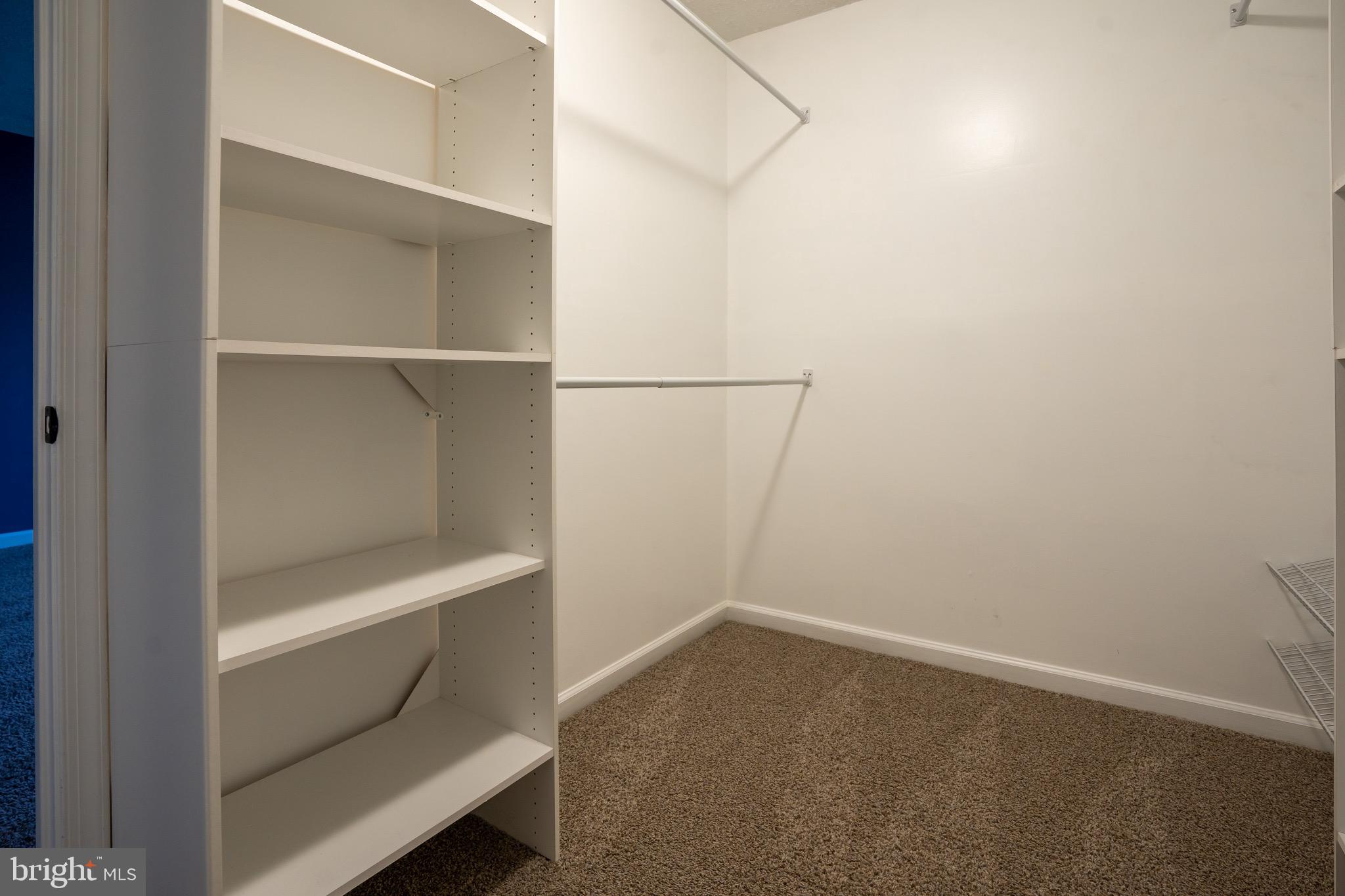 RIVERSIDE - Residential