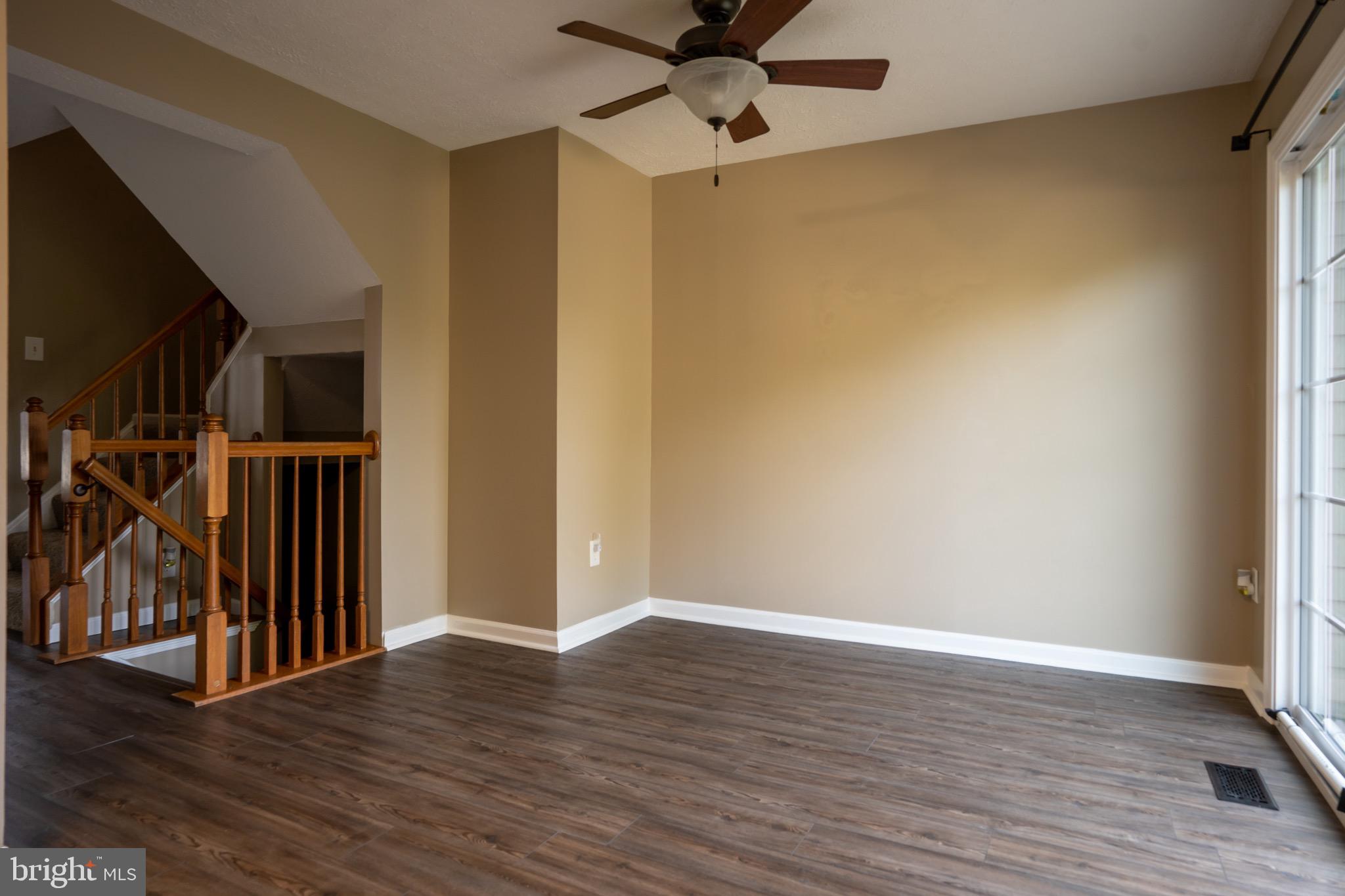 RIVERSIDE - Residential