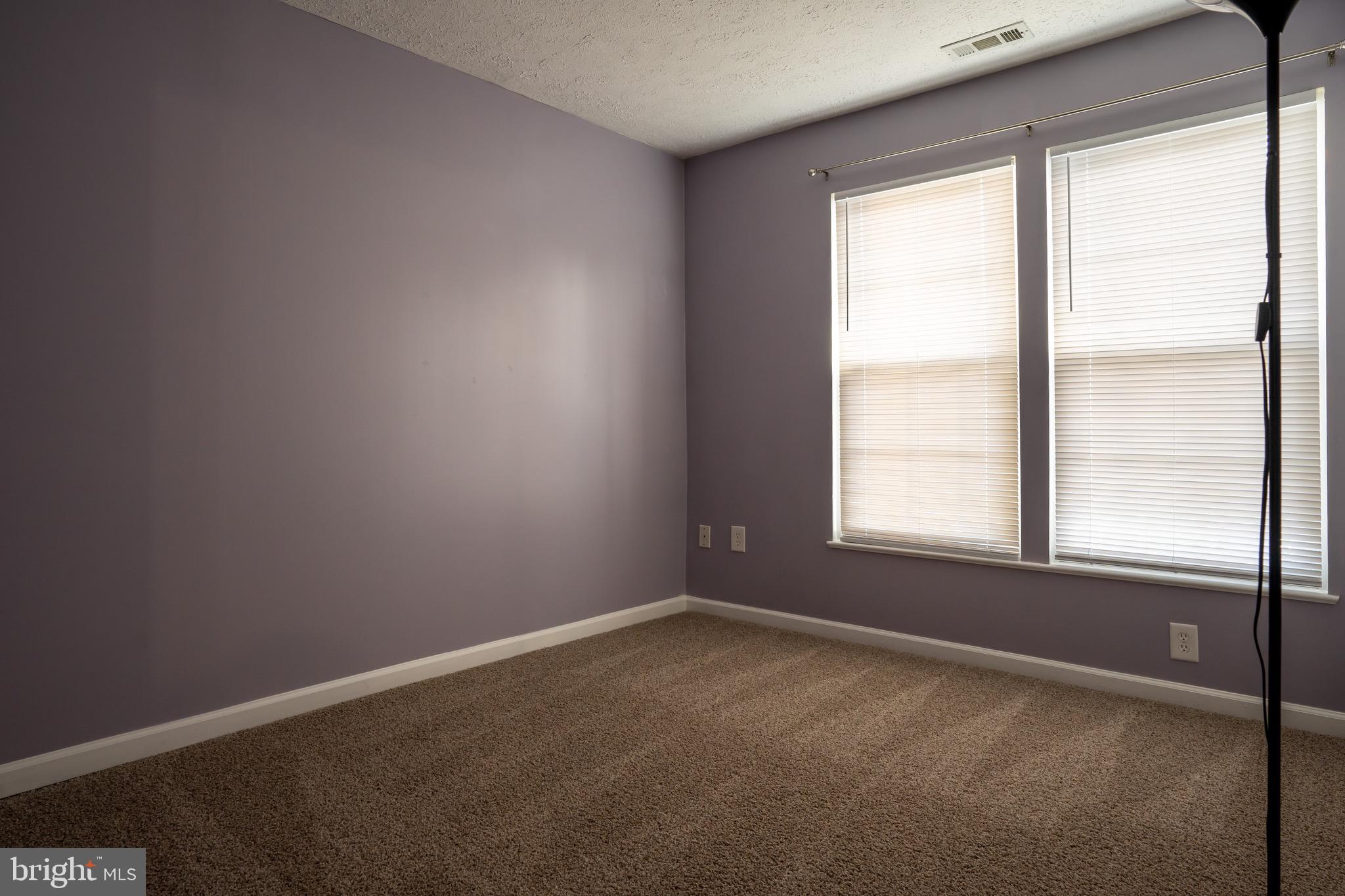 RIVERSIDE - Residential