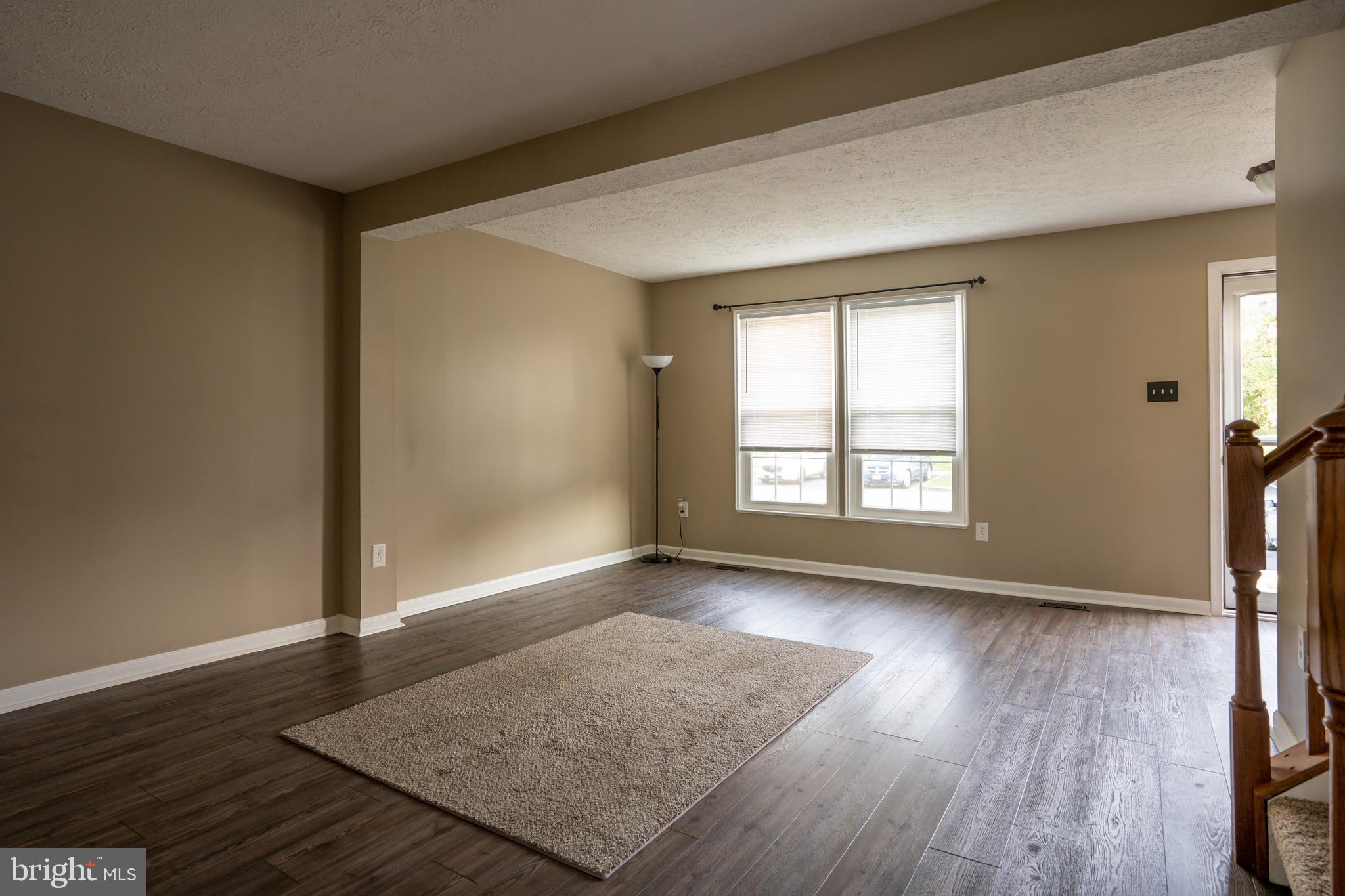 RIVERSIDE - Residential