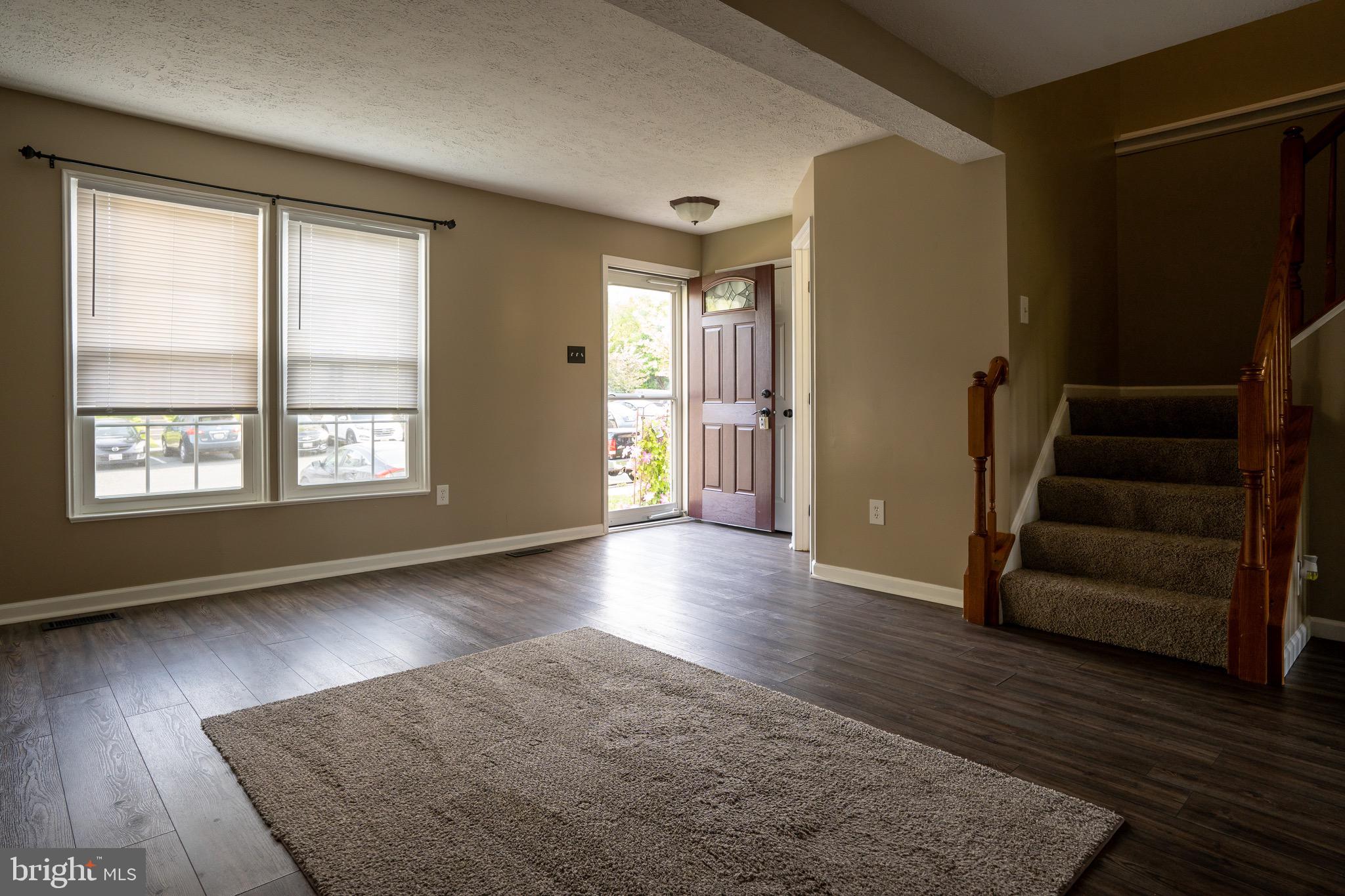 RIVERSIDE - Residential