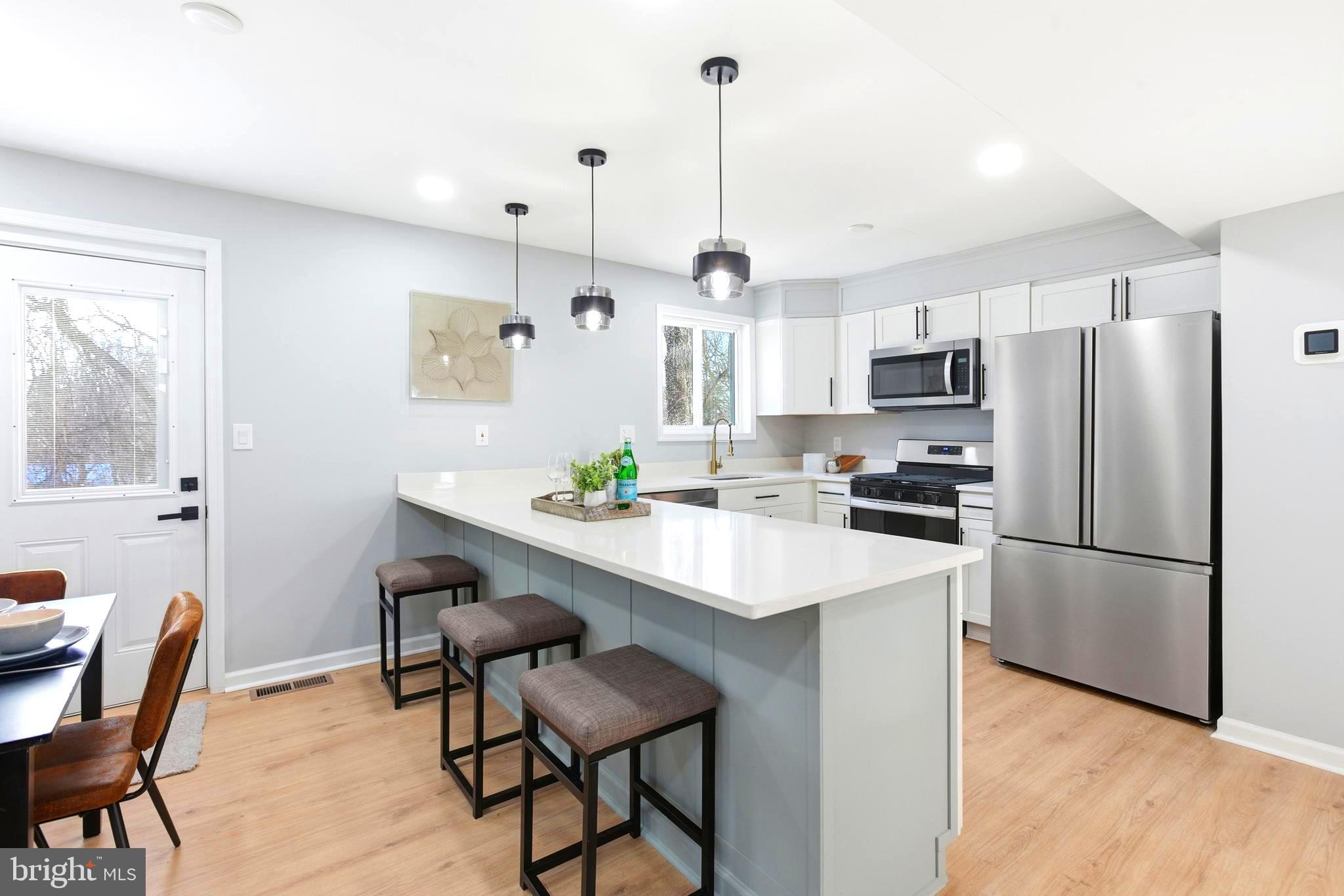 HIGHLAND GARDENS - Residential