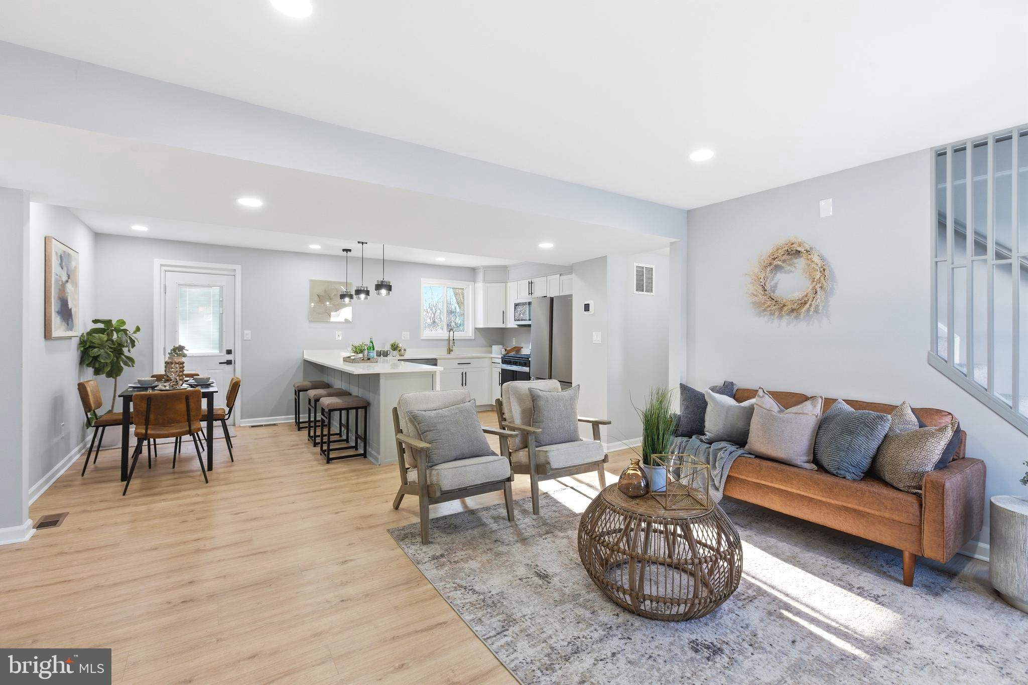 HIGHLAND GARDENS - Residential