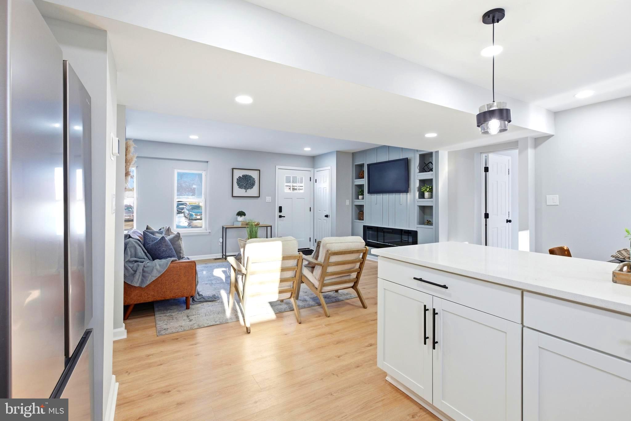 HIGHLAND GARDENS - Residential