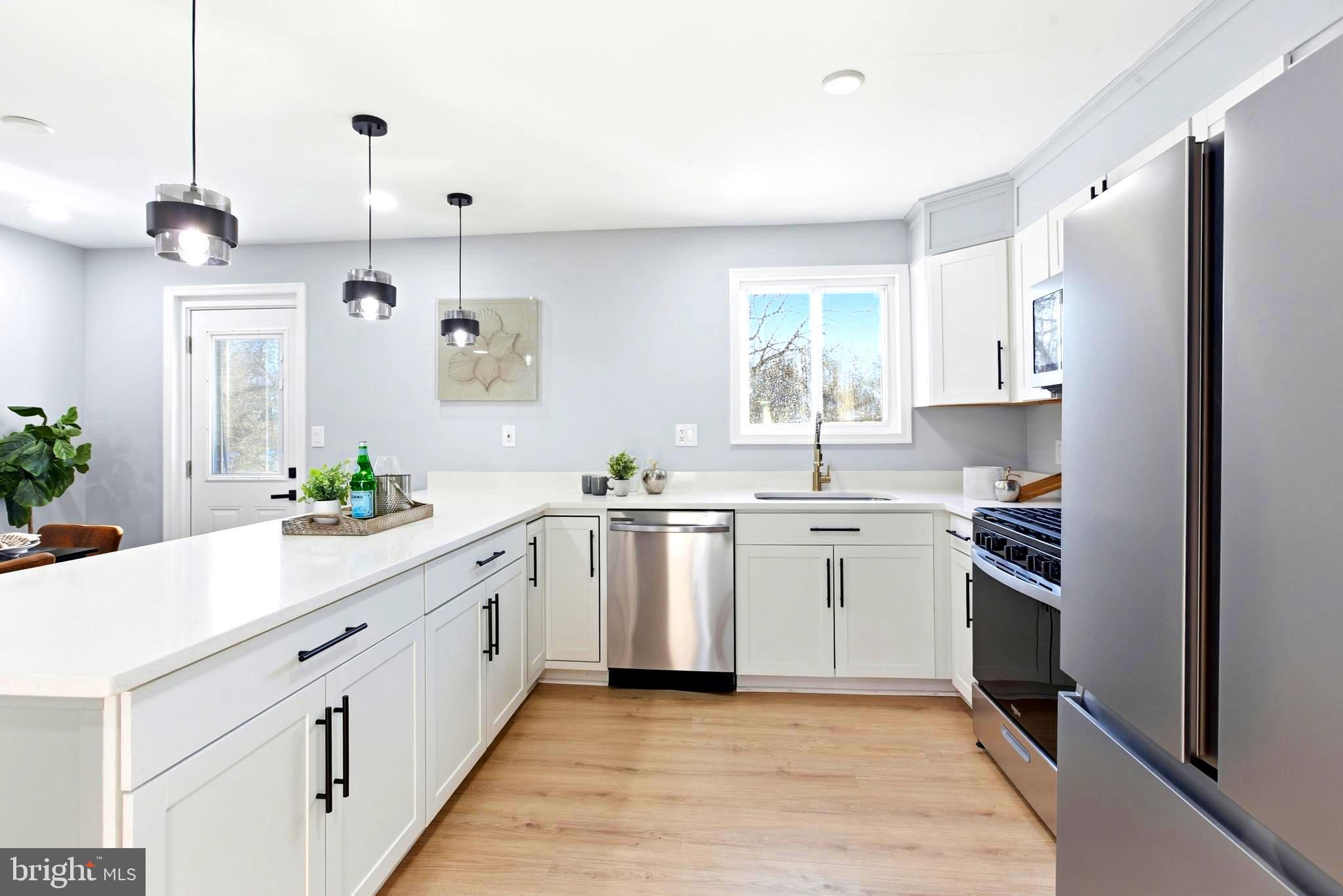 HIGHLAND GARDENS - Residential