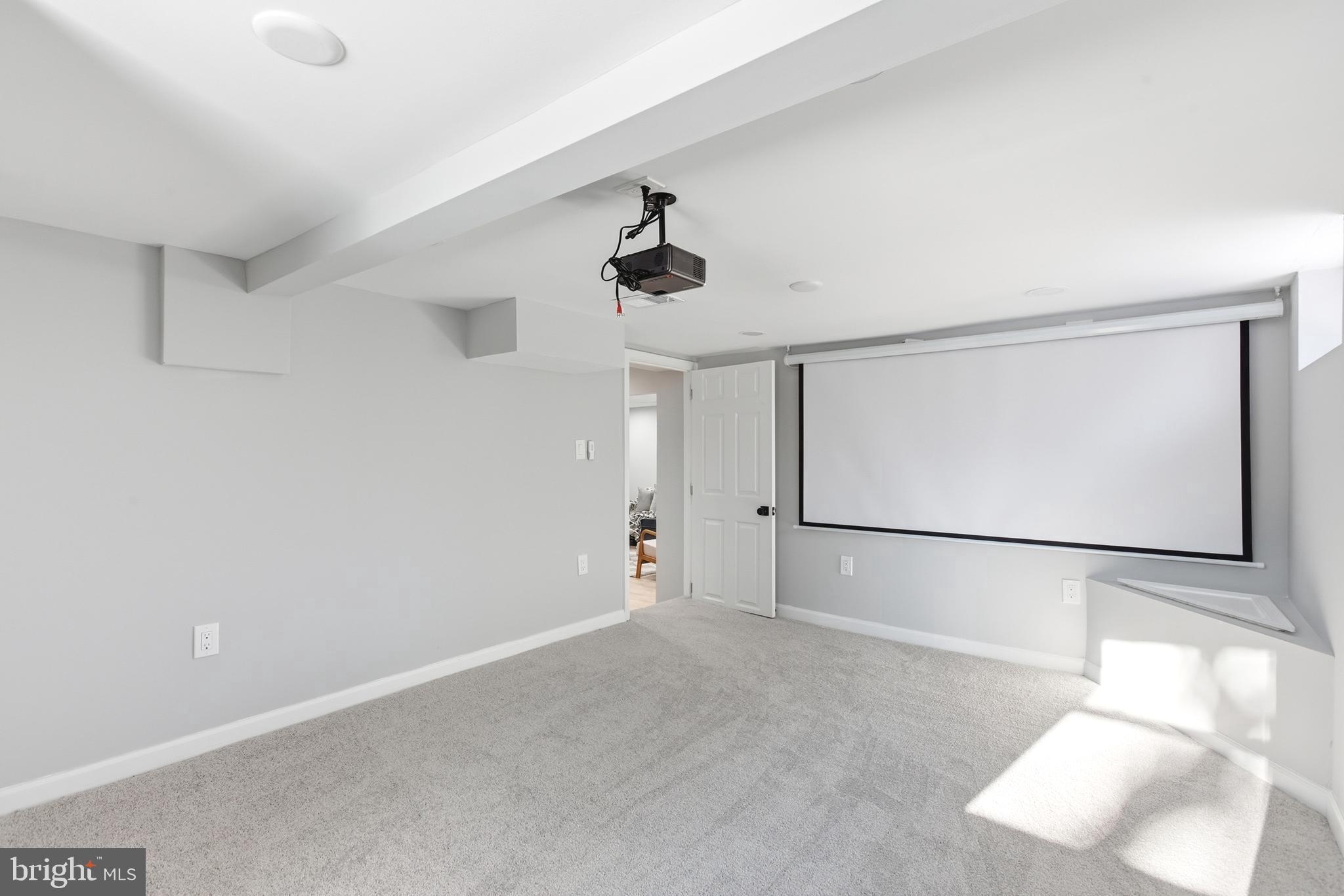 HIGHLAND GARDENS - Residential