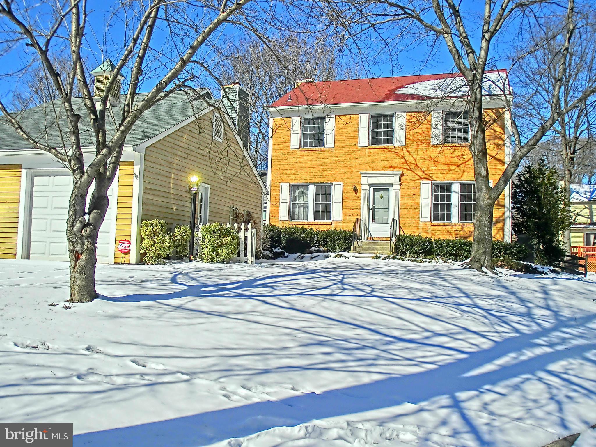 VILLAGE OF HICKORY RIDGE - Residential