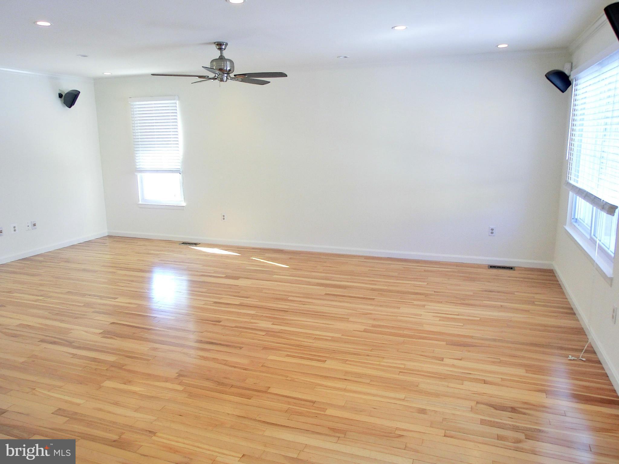 VILLAGE OF HICKORY RIDGE - Residential