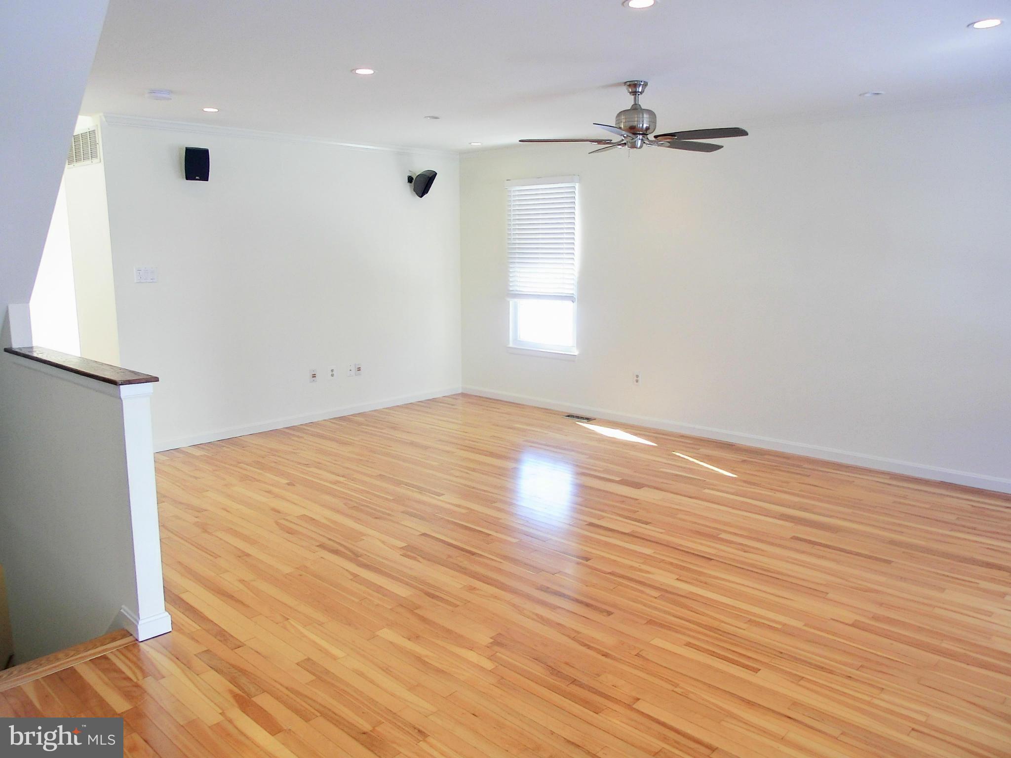 VILLAGE OF HICKORY RIDGE - Residential