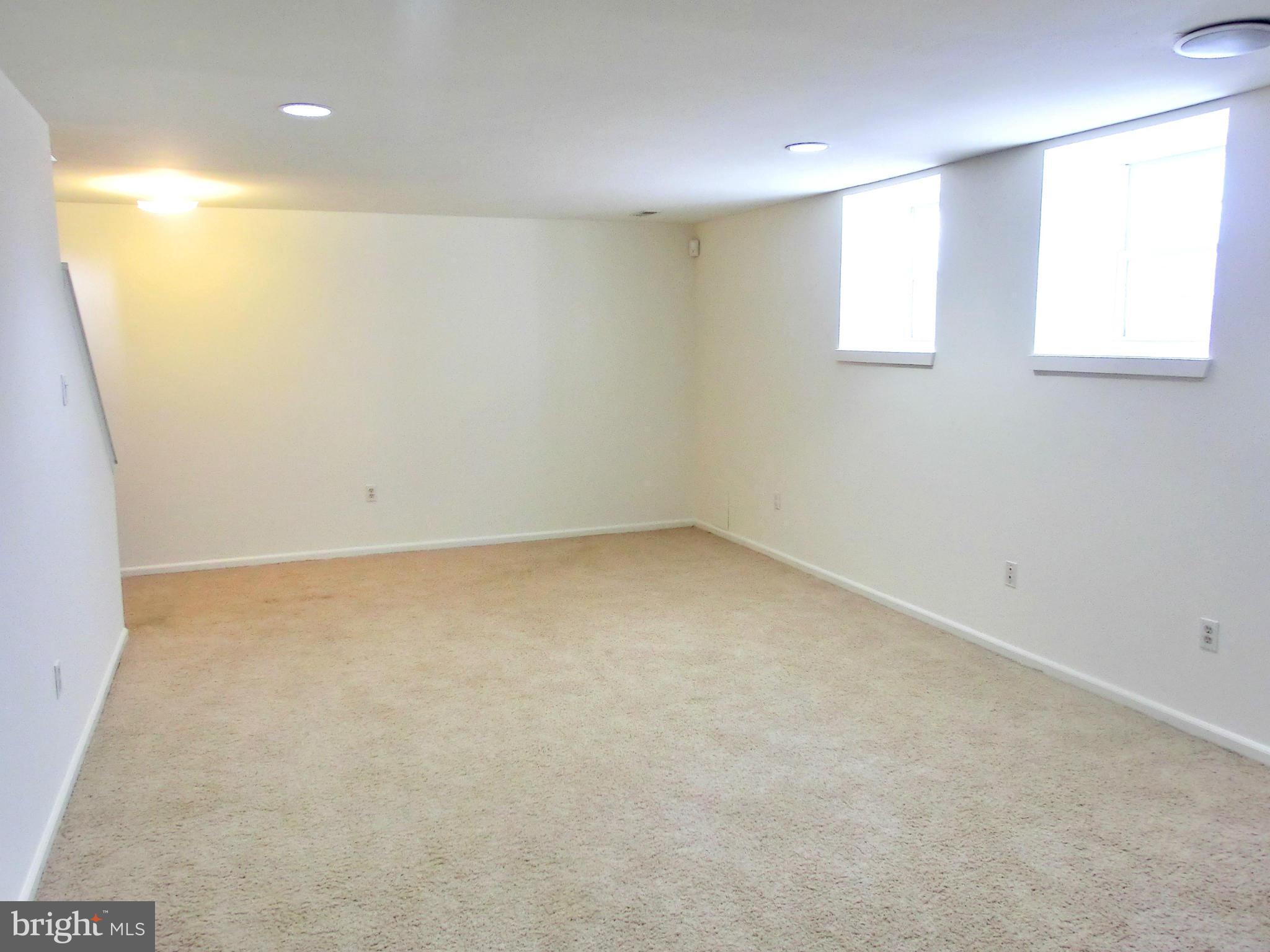 VILLAGE OF HICKORY RIDGE - Residential