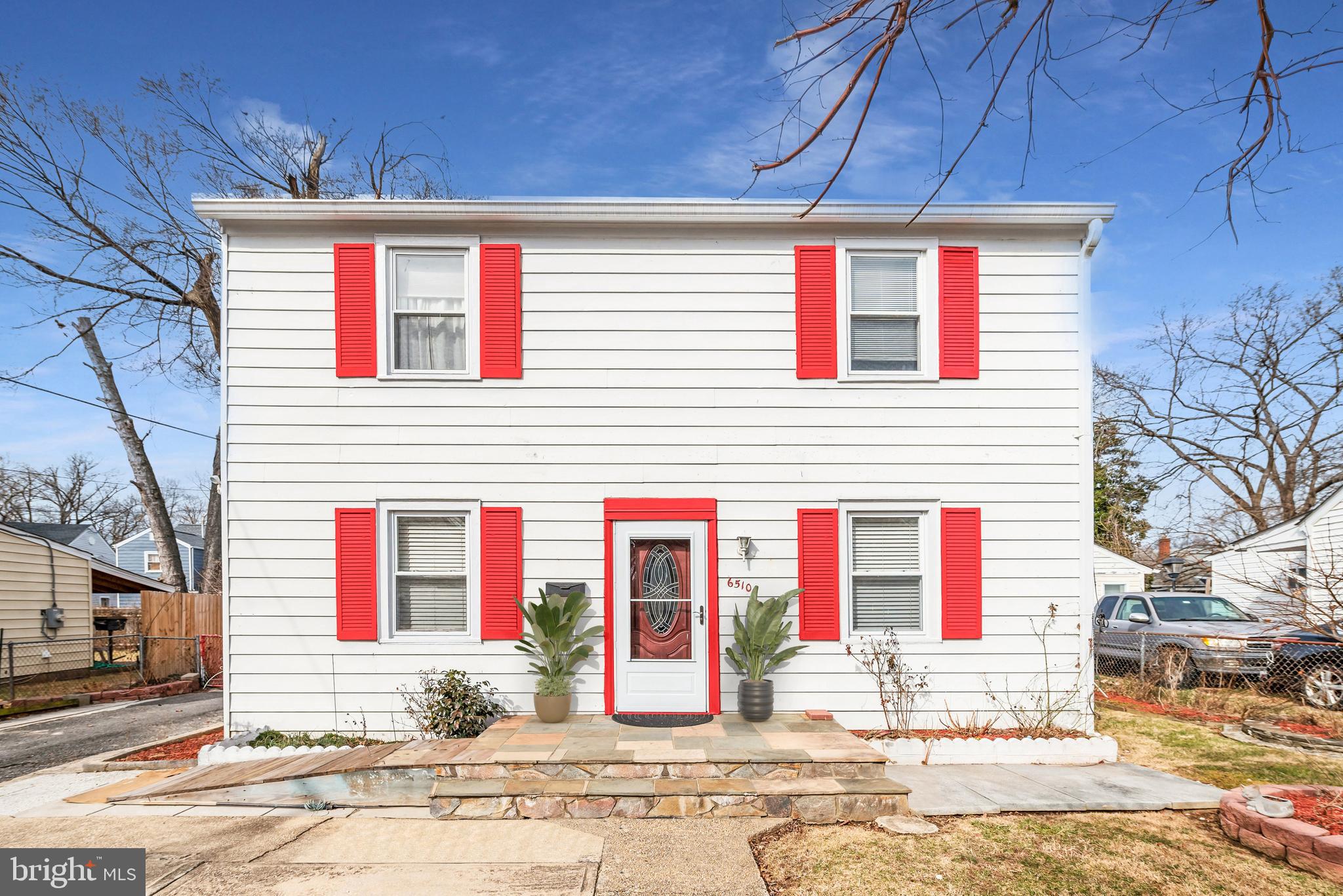 GREEN MEADOWS - Residential