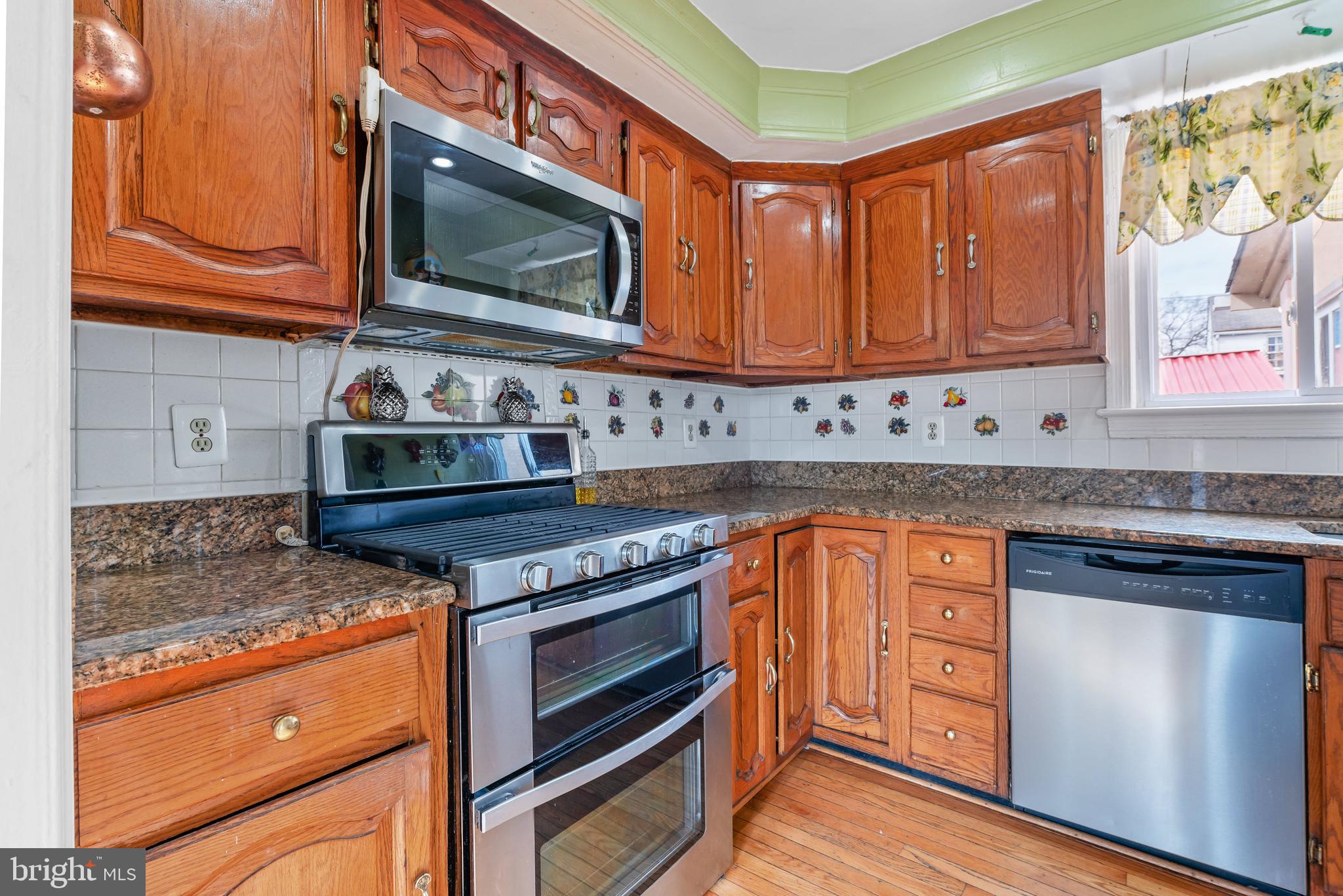 GREEN MEADOWS - Residential