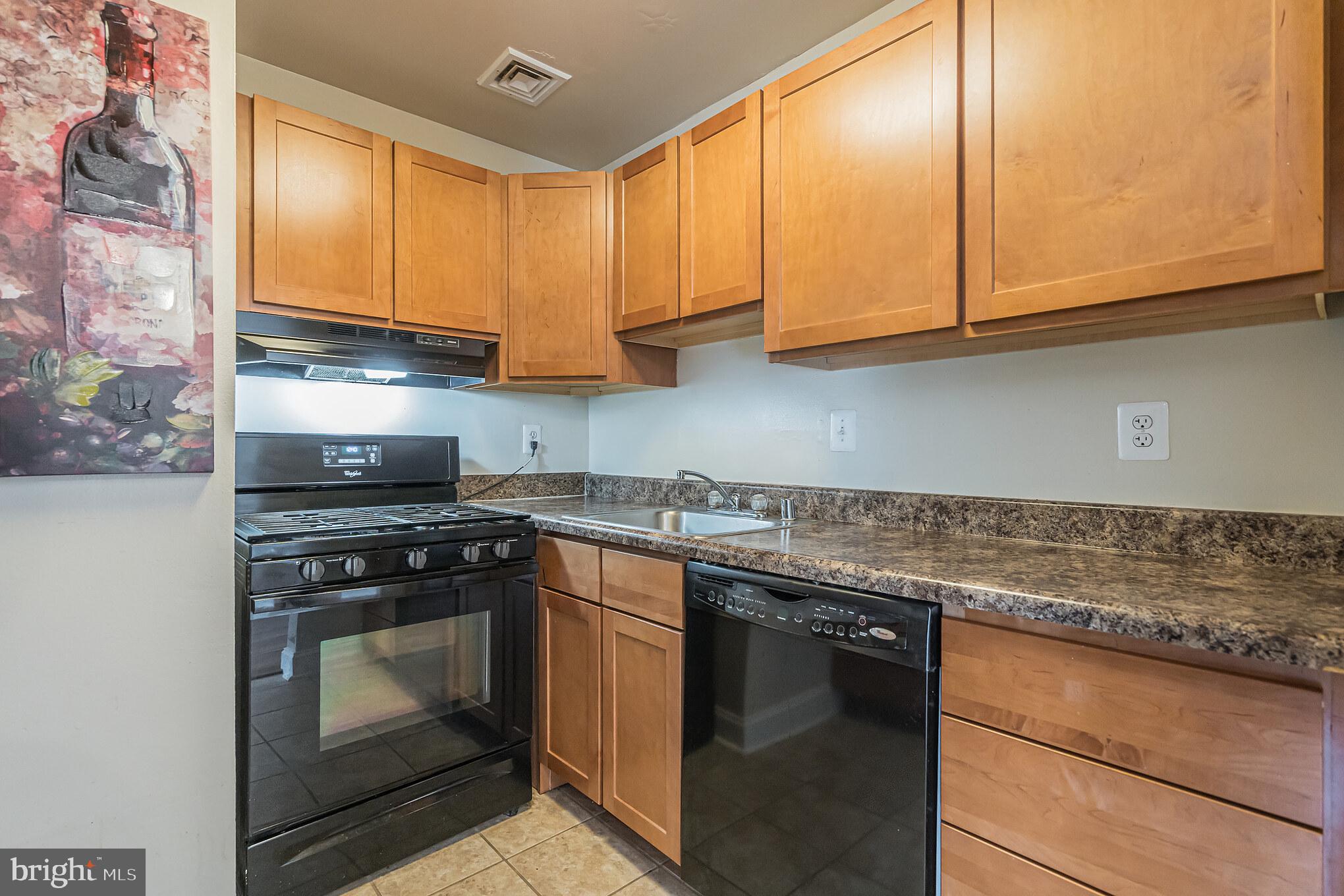 MONTPELIER VILLAGE - Residential