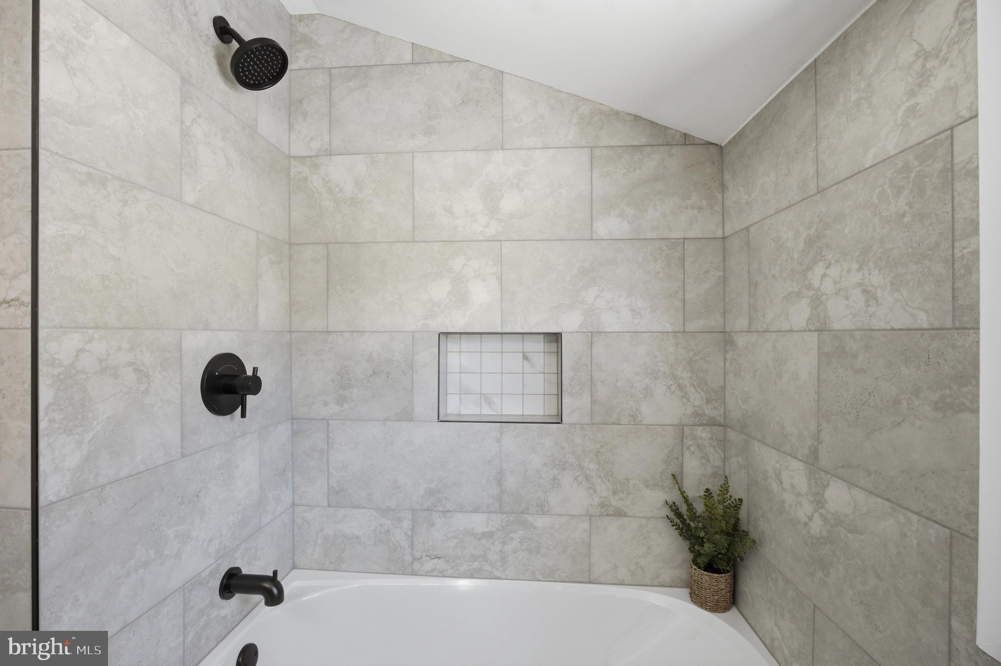 WYNDMOOR - Residential