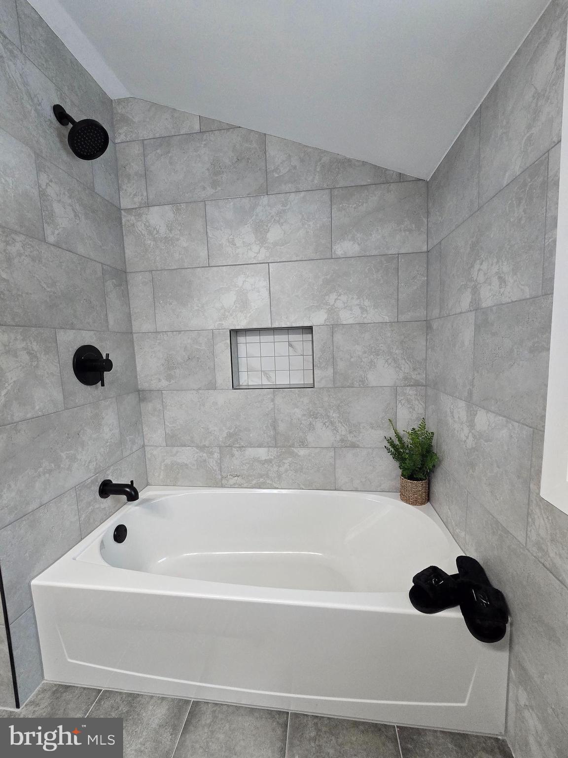 WYNDMOOR - Residential